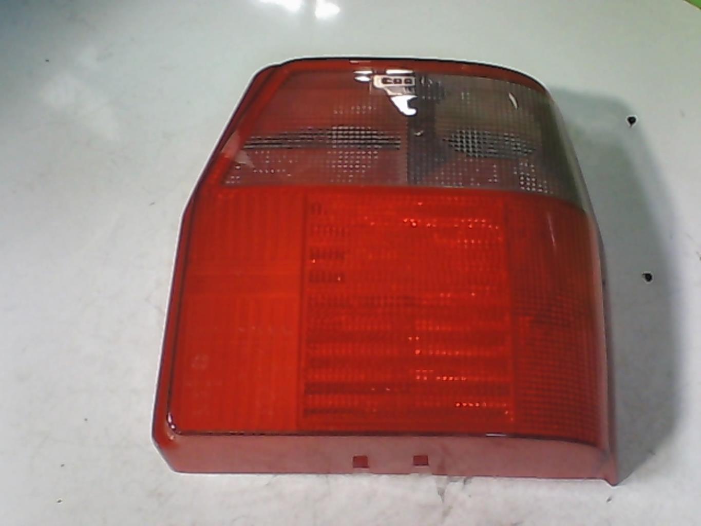 Cabochon arriere droit FIAT UNO PHASE 2 Diesel - 1