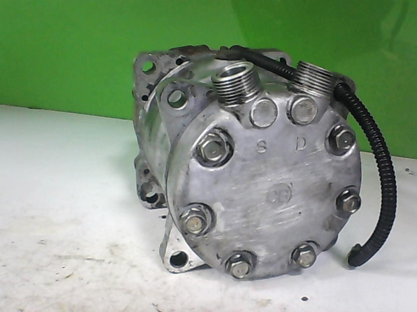 Compresseur clim PEUGEOT 405 PHASE 1 Diesel - 1