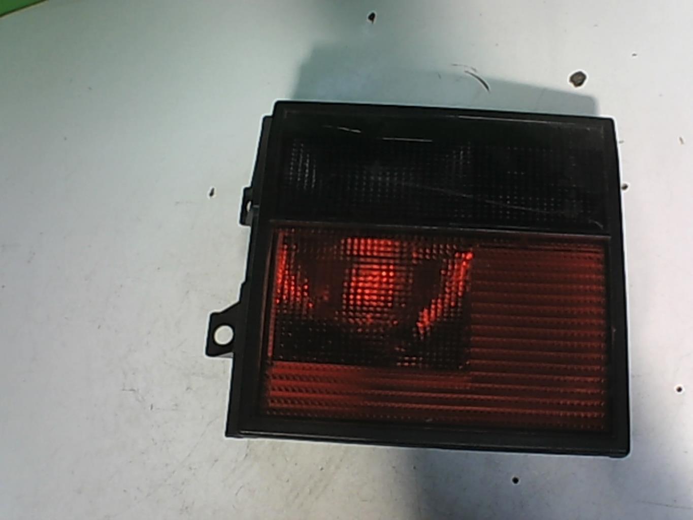 Feu arriere secondaire gauche (feux) RENAULT R21 PHASE 2 BREAK Diesel - 1