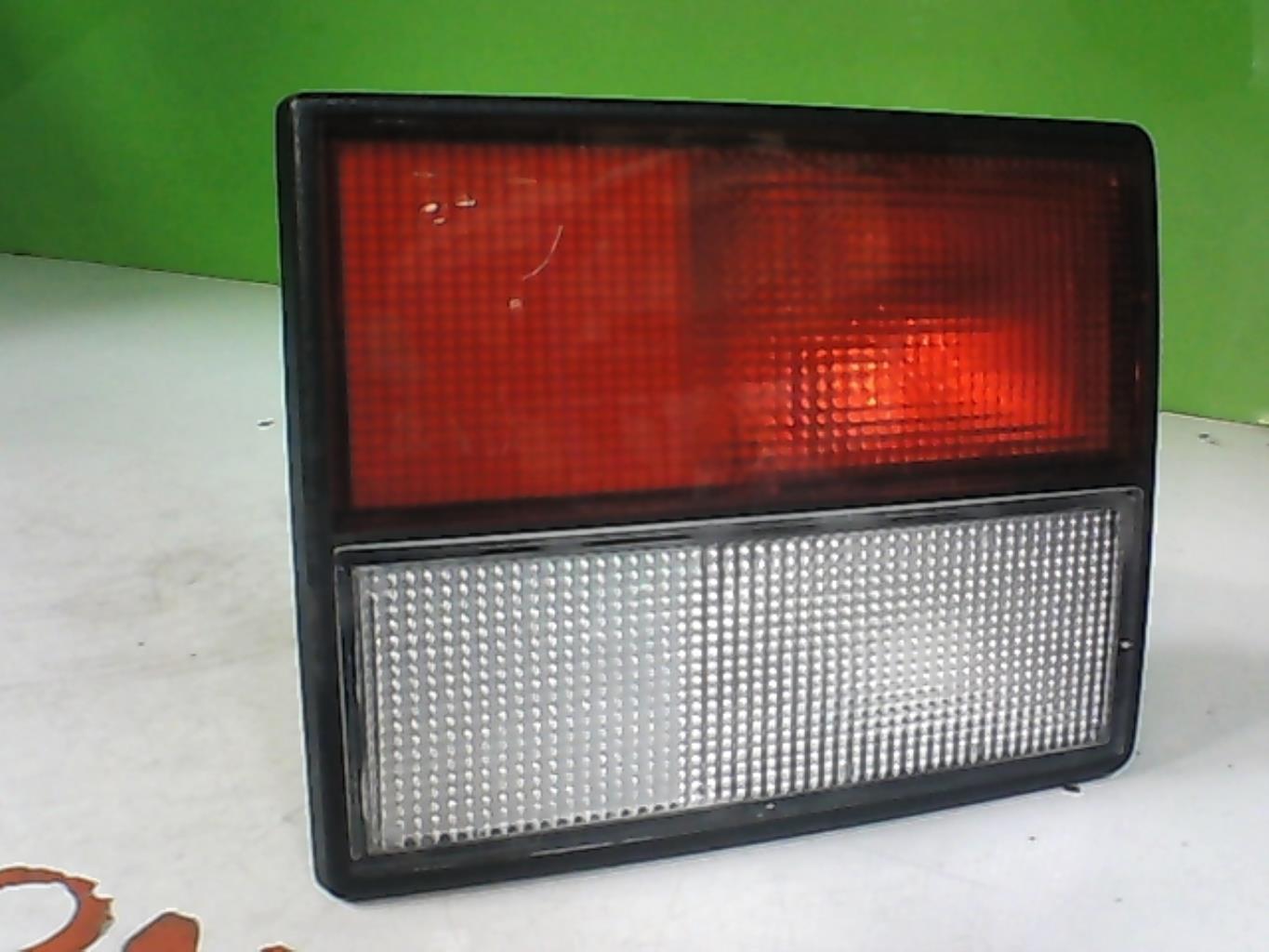 Feu arriere secondaire gauche (feux) RENAULT R21 PHASE 2 BREAK Diesel - 1