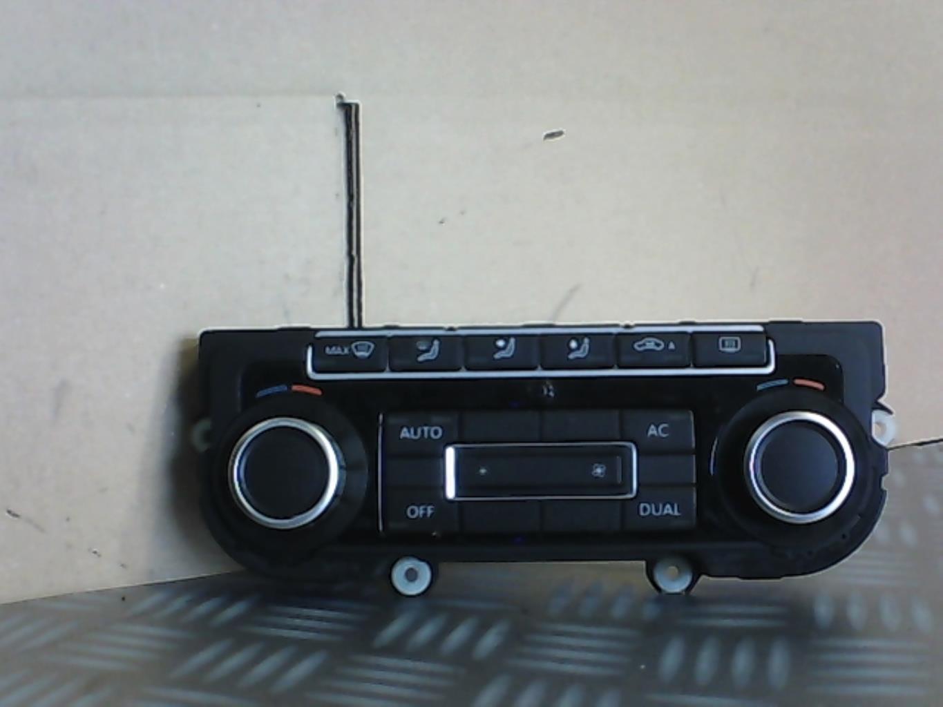 Commande chauffage VOLKSWAGEN GOLF 6 Diesel - 1