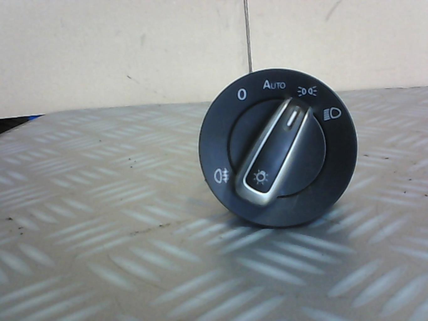 Commande de phare VOLKSWAGEN GOLF 6 Diesel - 1