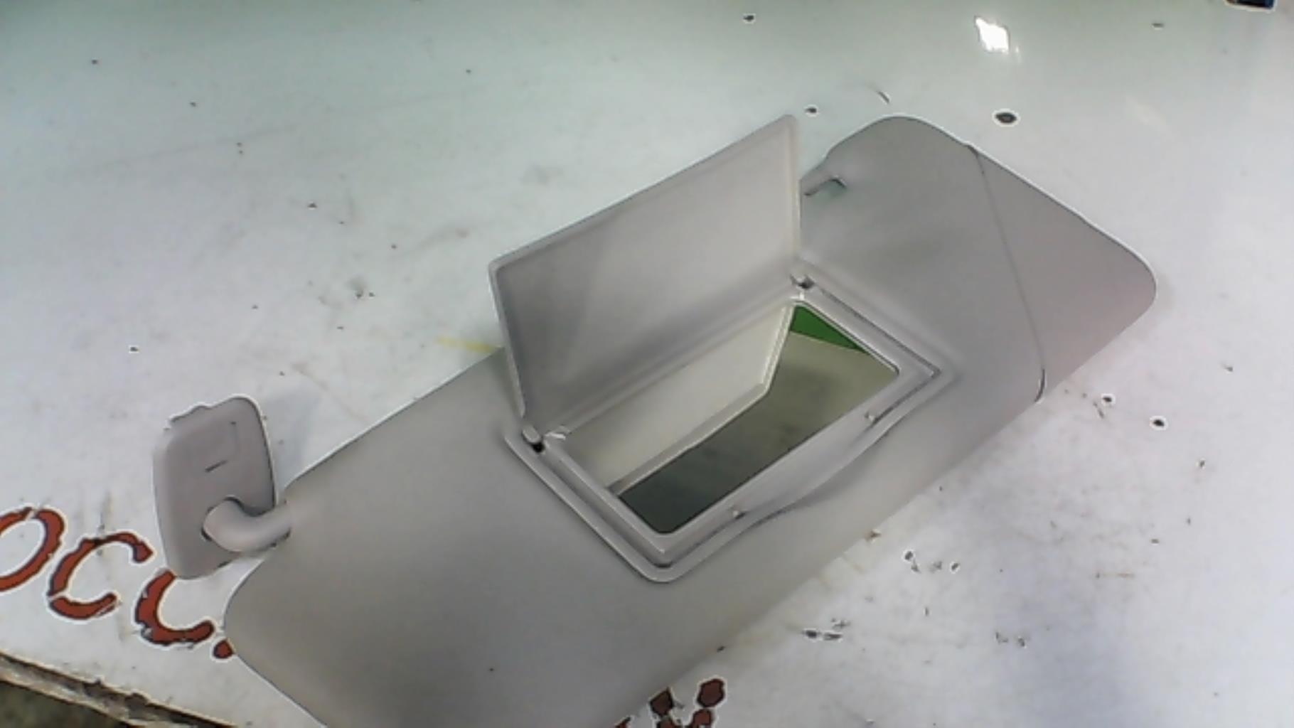Pare soleil gauche RENAULT CLIO 4 PHASE 1 Diesel - 1