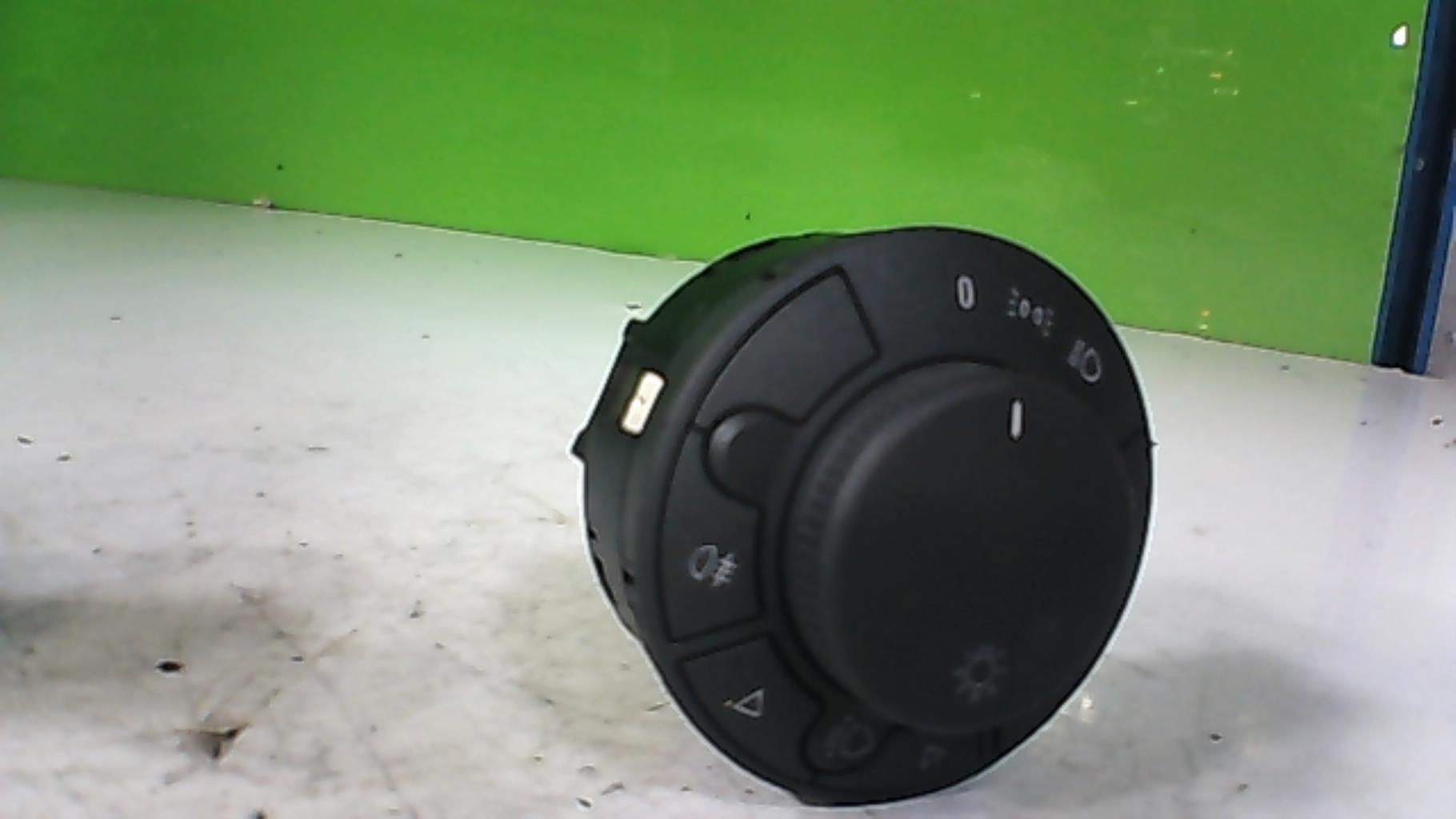Commande de phare OPEL CORSA D PHASE 1 Diesel - 1