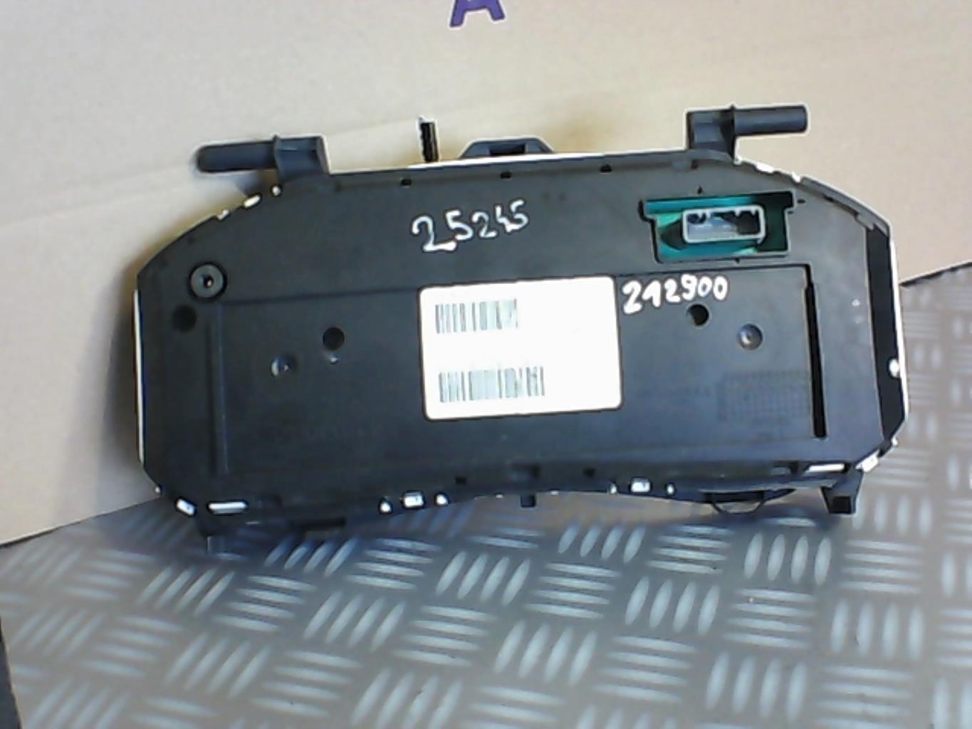 Compteur RENAULT CLIO 3 PHASE 1 Diesel - 1