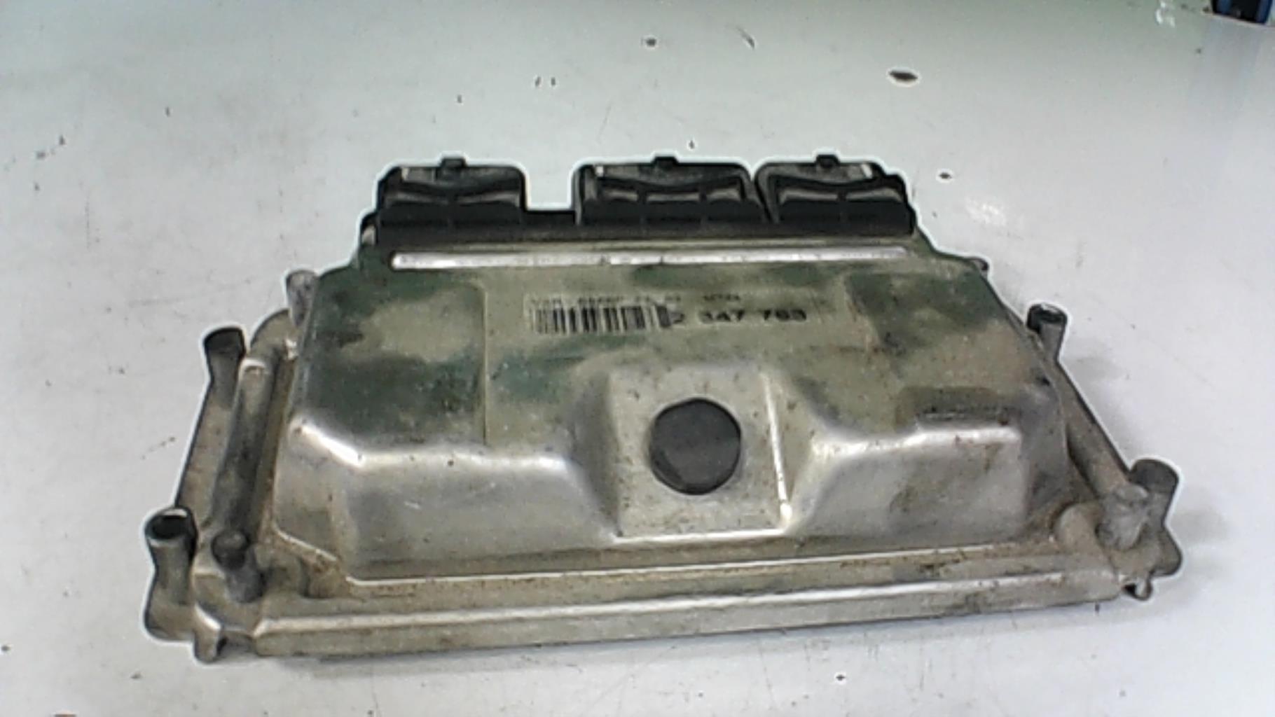 Calculateur CITROEN SAXO PHASE 2 Essence - 1