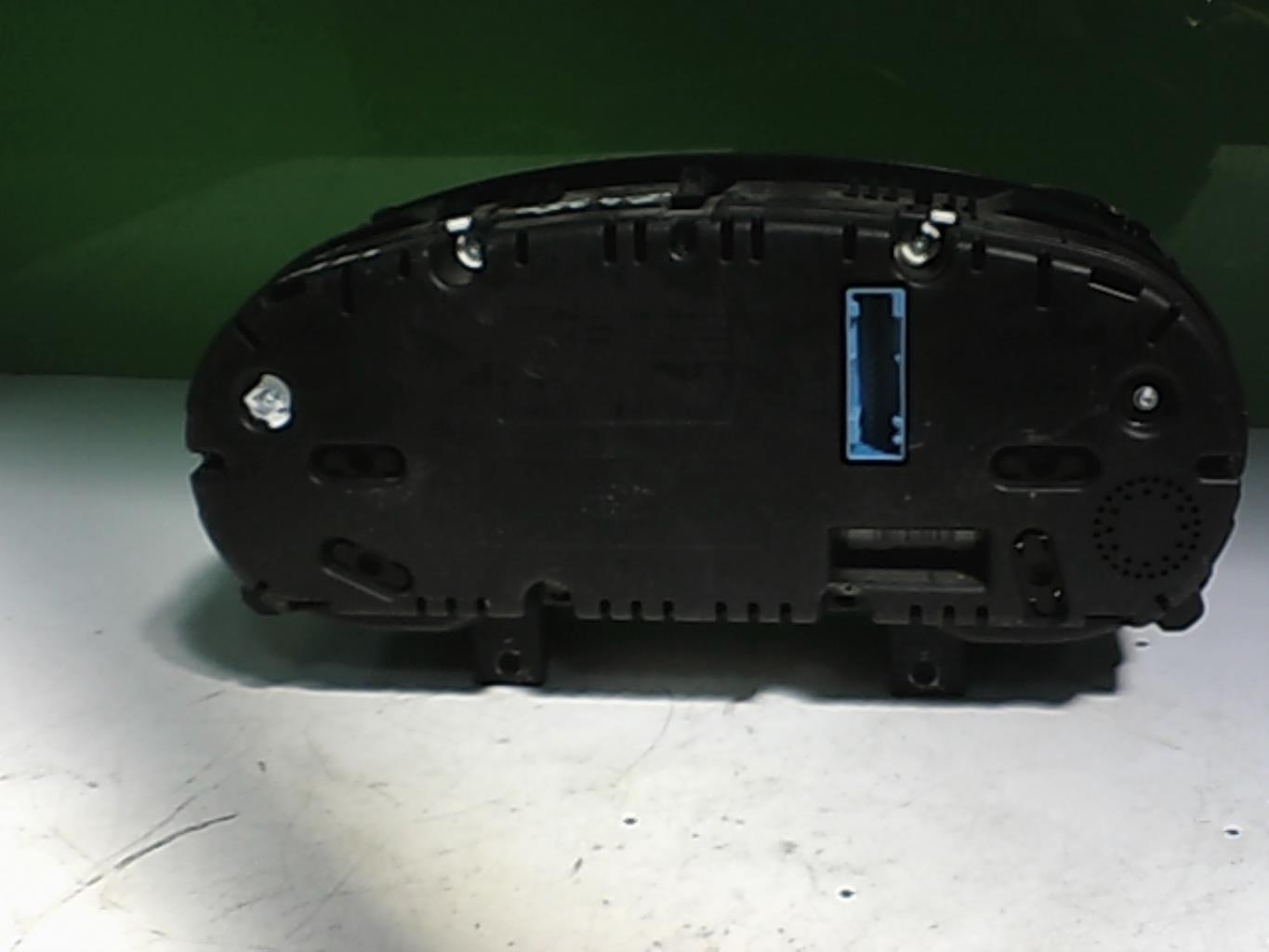 Compteur VOLKSWAGEN GOLF 6 Diesel - 1