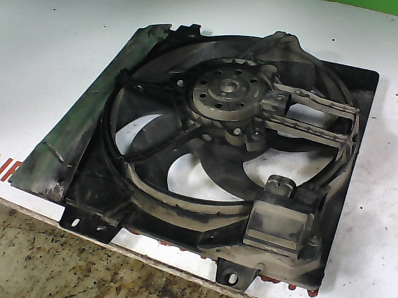 Ventilateur eau PEUGEOT 207 PHASE 1 Diesel - 1