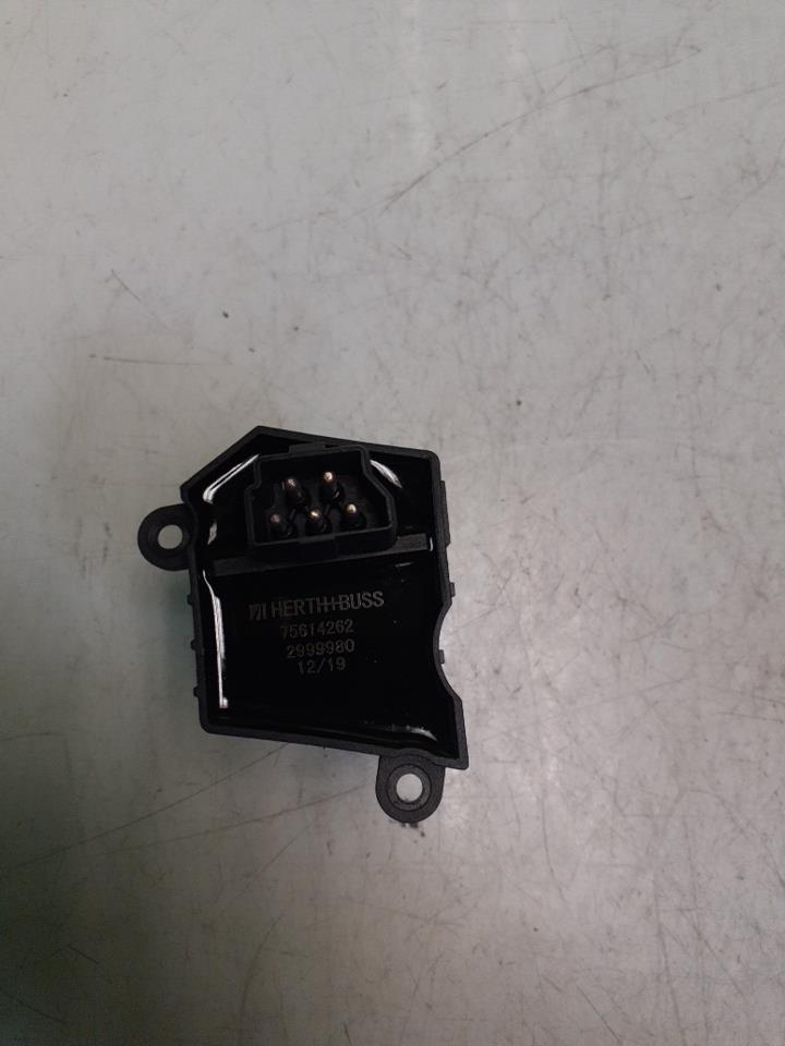 Resistance chauffage BMW SERIE 5 E39  - 1