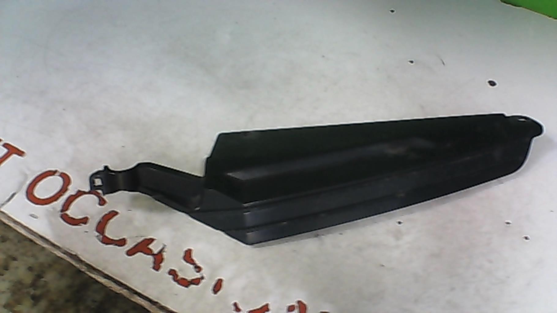 Calandre gauche CITROEN C-CROSSER Diesel - 1