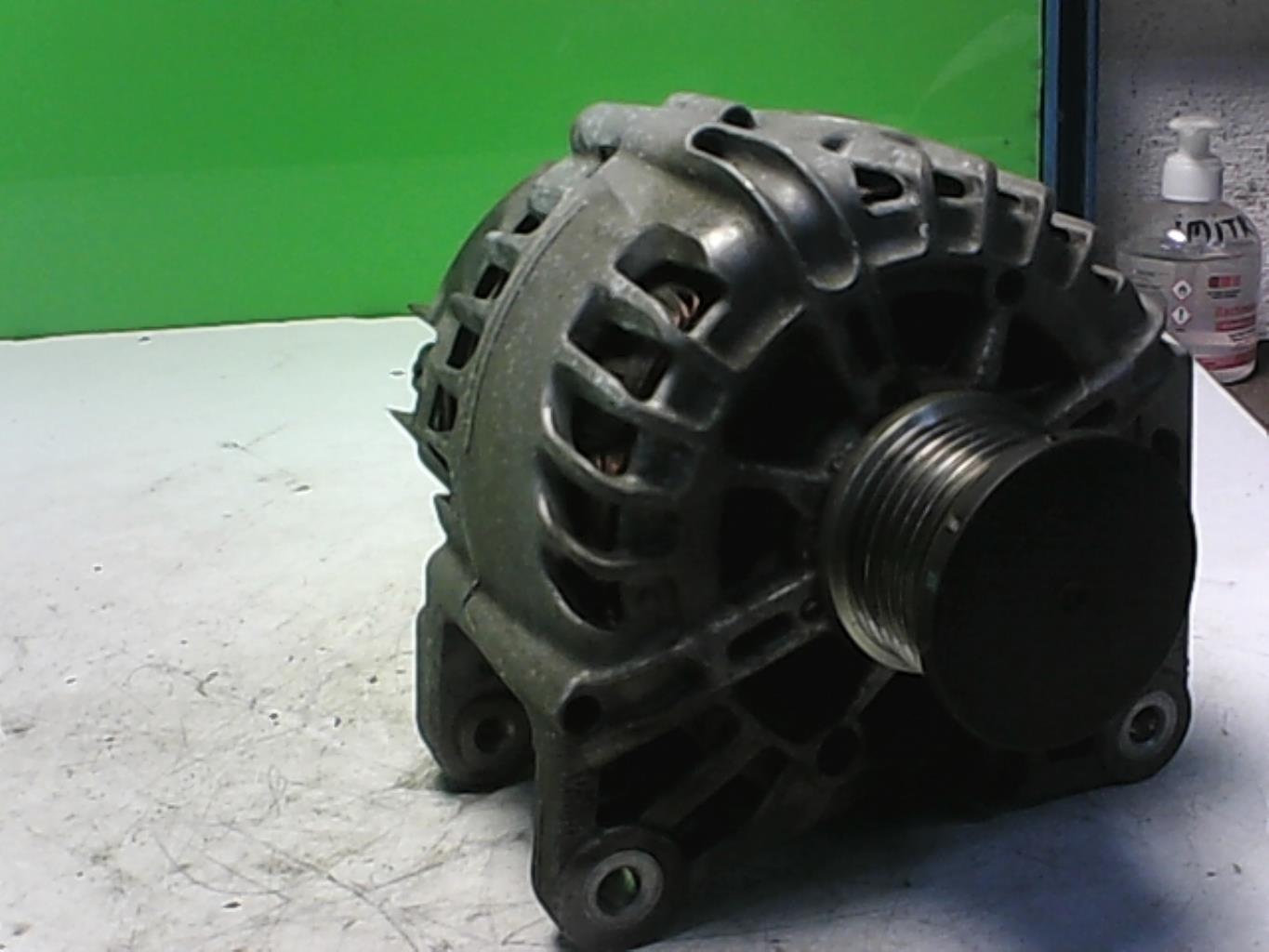 Alternateur RENAULT CLIO 4 PHASE 1 Essence - 1