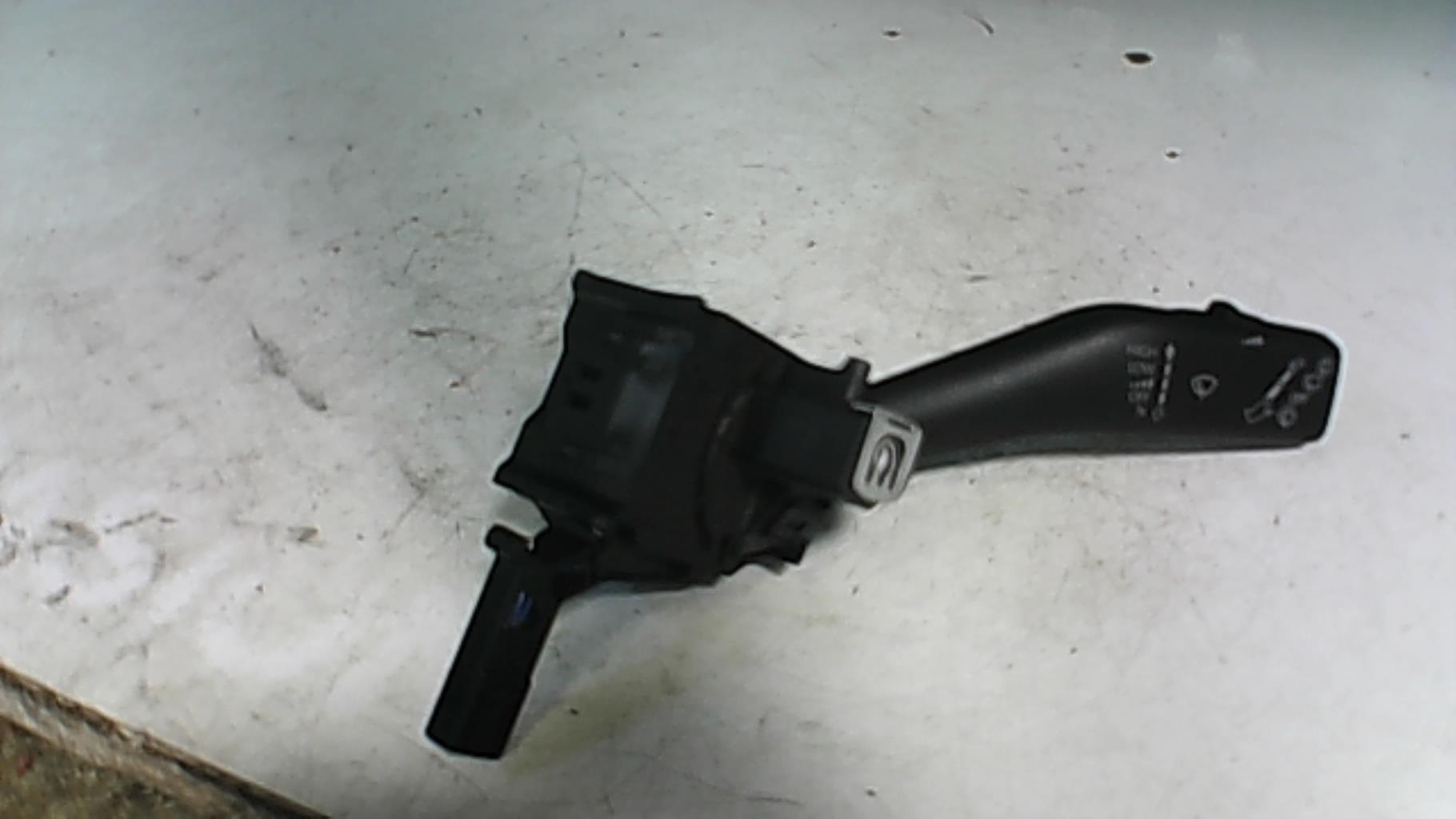 Commodo d'essuie glaces VOLKSWAGEN GOLF 6 Diesel - 1