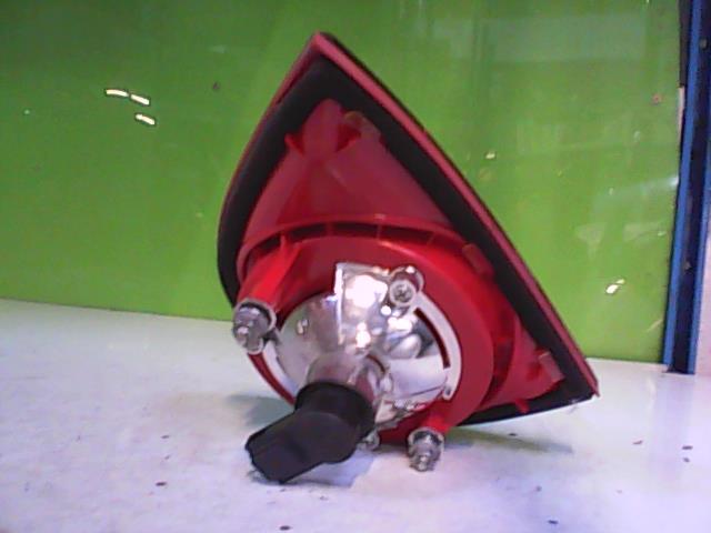 Feu arriere secondaire gauche (feux) VOLKSWAGEN GOLF 5 Diesel - 1
