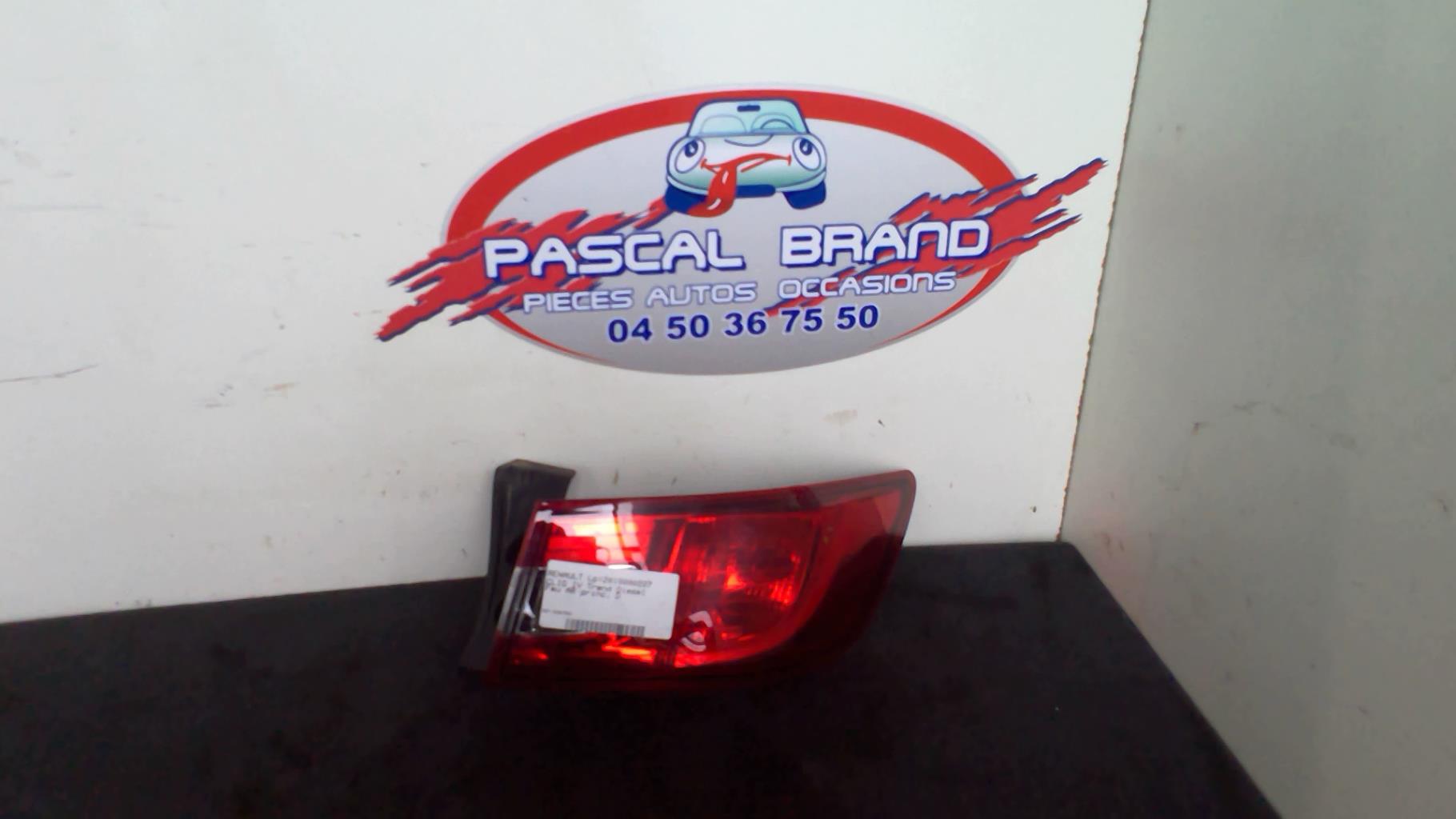 Fanale posteriore principale destro (luci) RENAULT CLIO 4 PHASE 1 Diésel - 1
