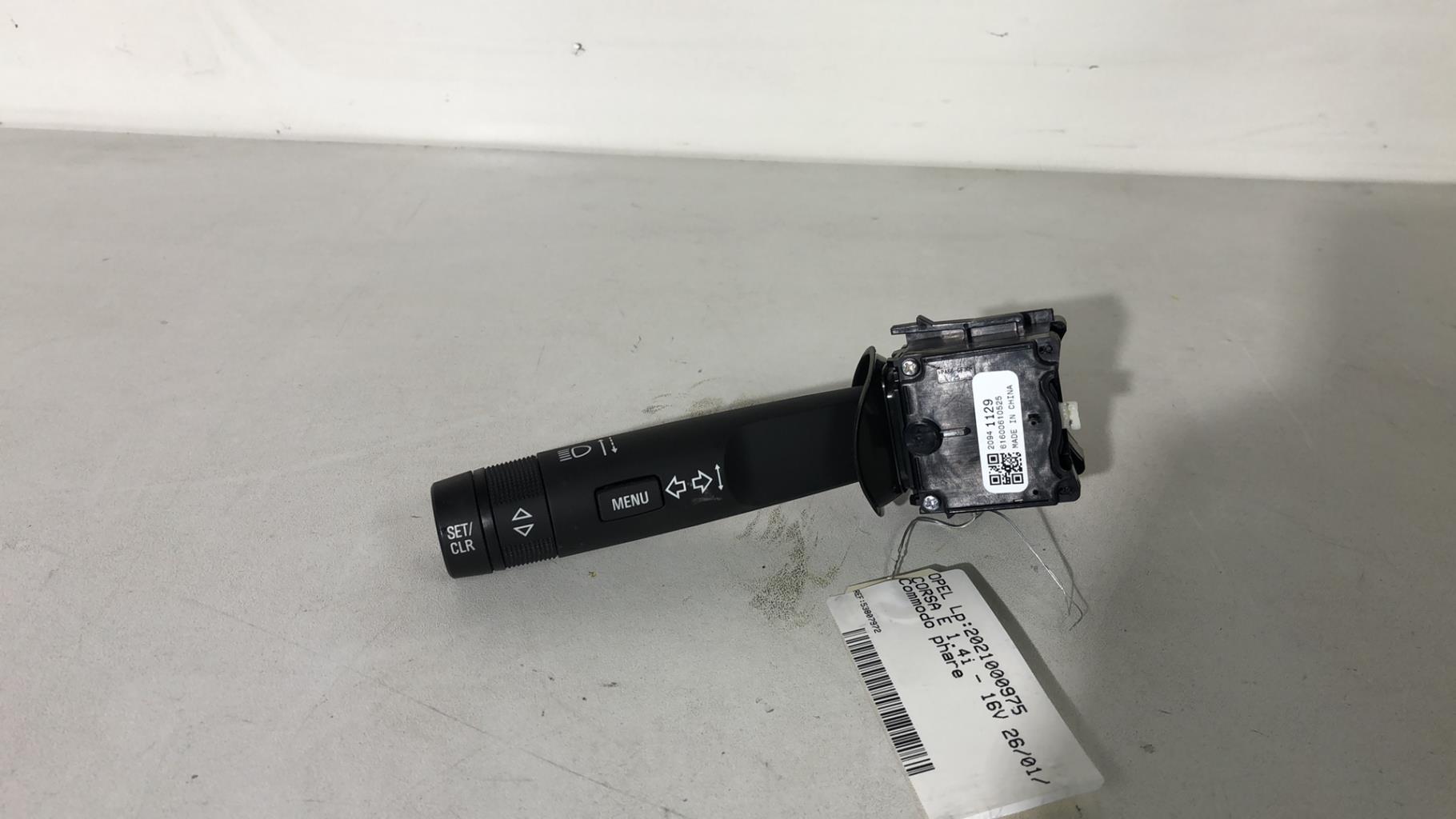 Commodo phare OPEL CORSA E Essence - 1