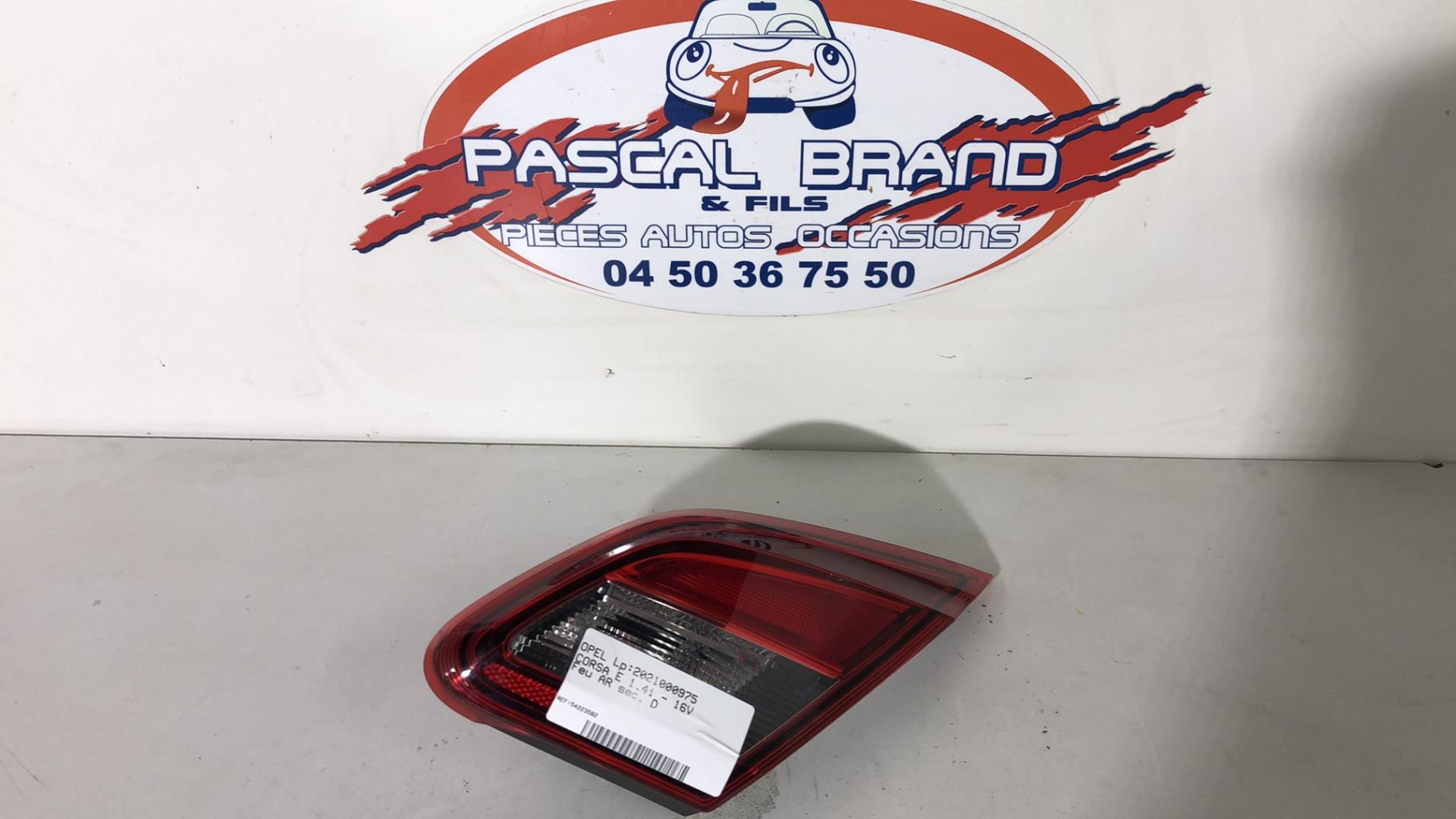 Feu arriere secondaire droit (feux) OPEL CORSA E Essence - 1