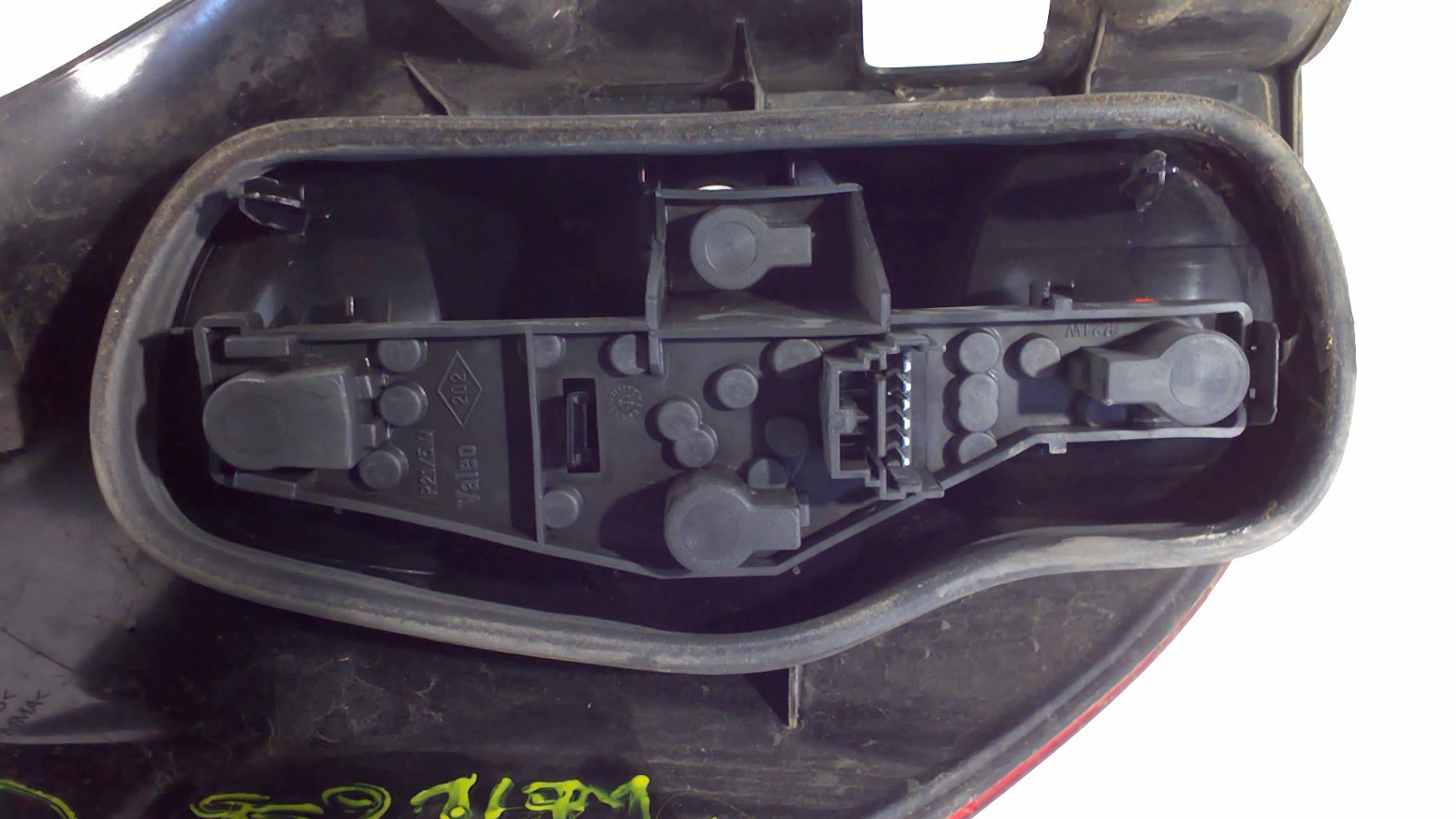 Fanale posteriore principale destro (luci) RENAULT LAGUNA 2 PHASE 1 BREAK Diésel - 1