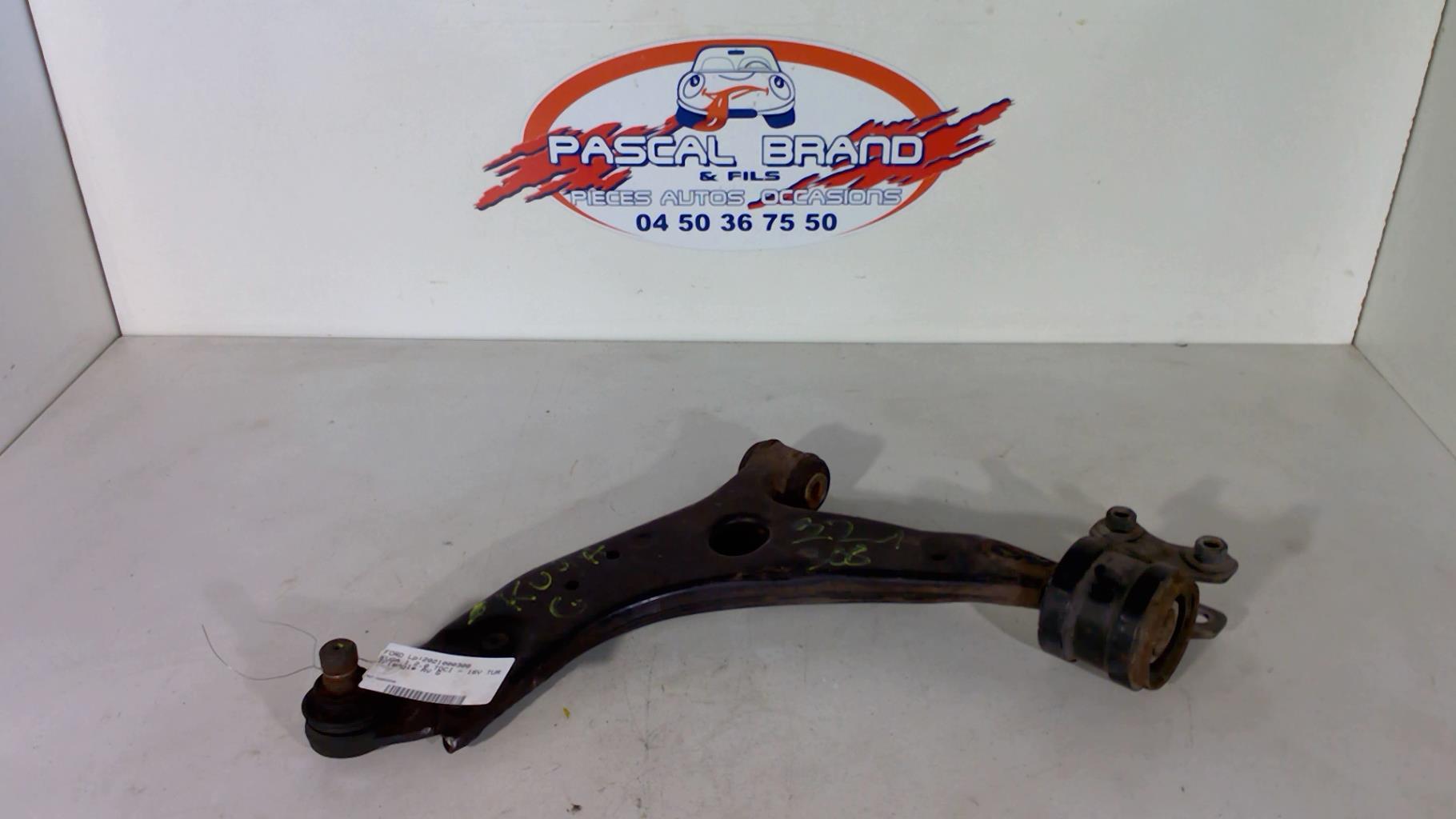 Triangolo anteriore sinistro FORD KUGA 1 Diésel - 1