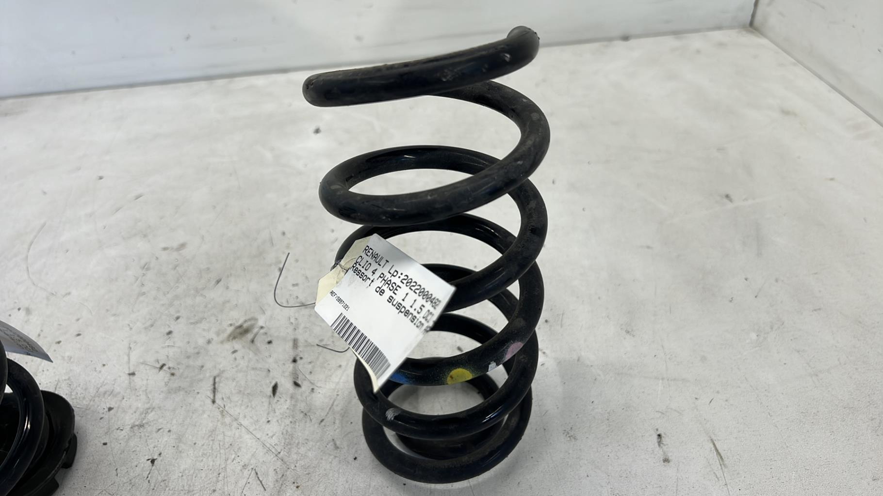 Molla sospensione posteriore sinistra RENAULT CLIO 4 PHASE 1 Diésel - 1