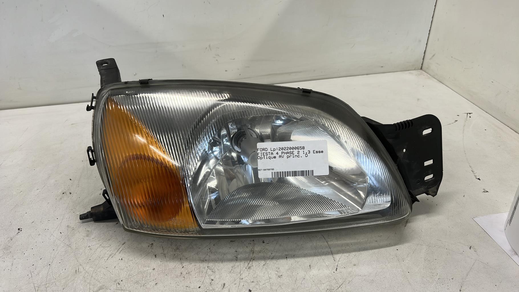 Gruppo ottico anteriore principale destro (luci)(faro) FORD FIESTA 4 PHASE 2 Gasolina - 1