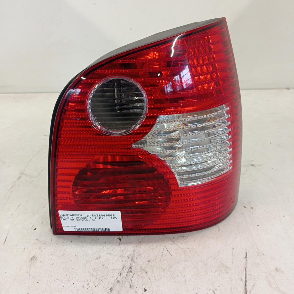 Fanale posteriore principale destro (luci) VOLKSWAGEN POLO 4 PHASE 1 Gasolina - 1