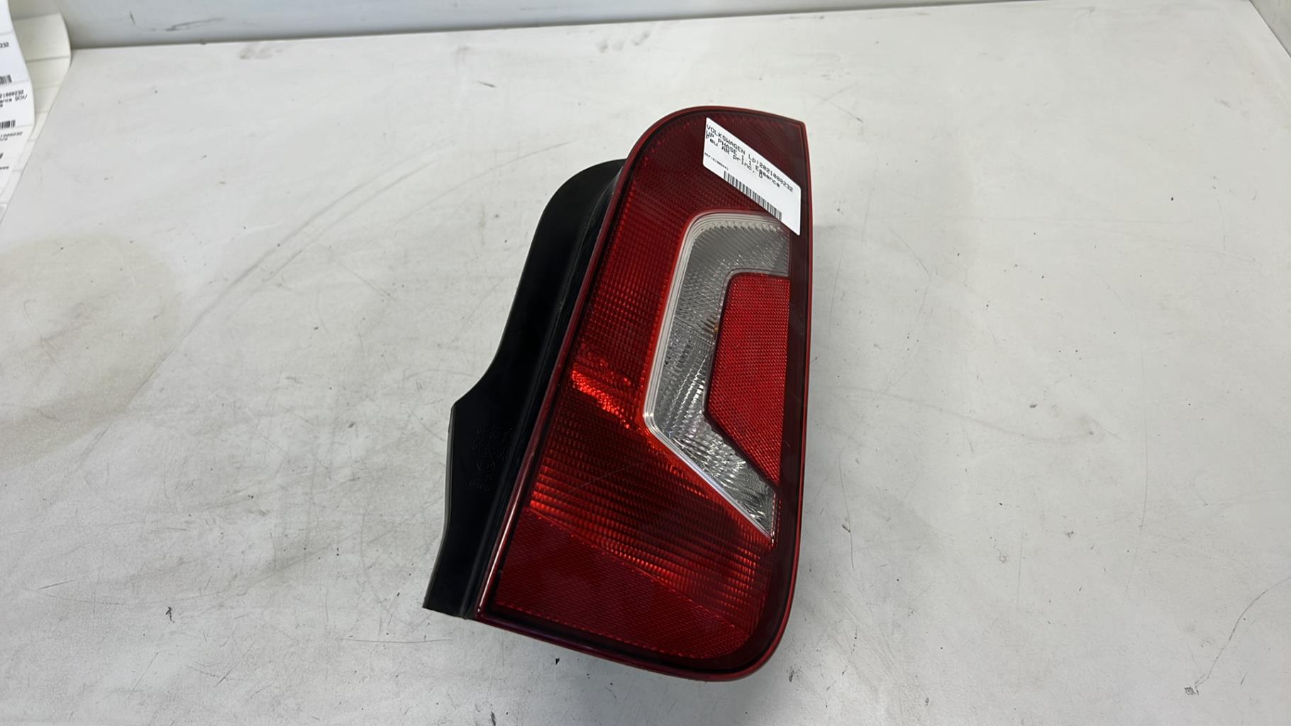 Fanale posteriore principale destro (luci) VOLKSWAGEN UP PHASE 1 Gasolina - 1