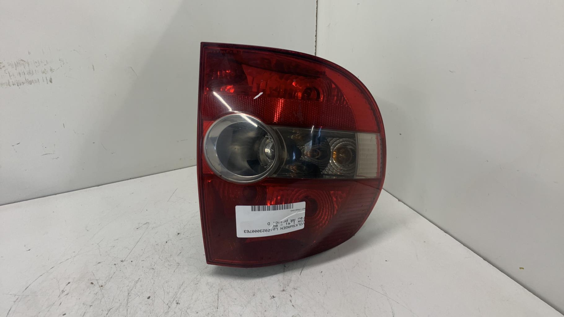 Fanale posteriore principale destro (luci) VOLKSWAGEN FOX Gasolina - 1
