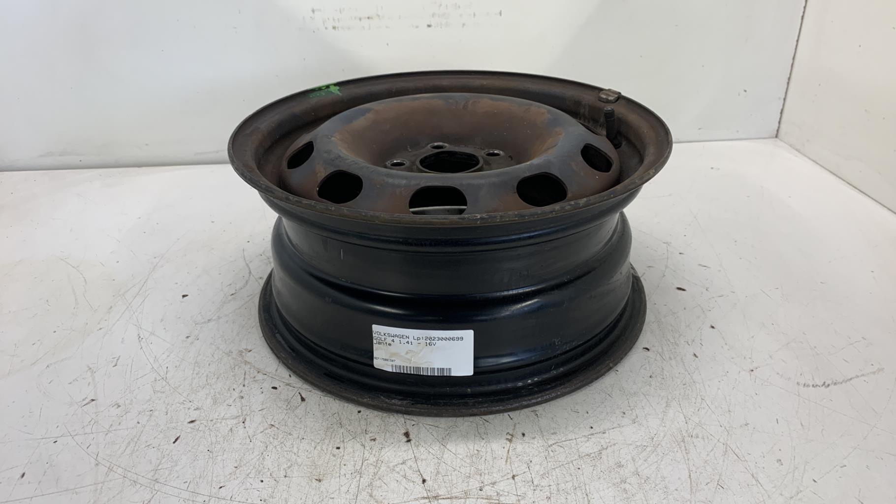 Llanta VOLKSWAGEN GOLF 4 Gasolina - 1