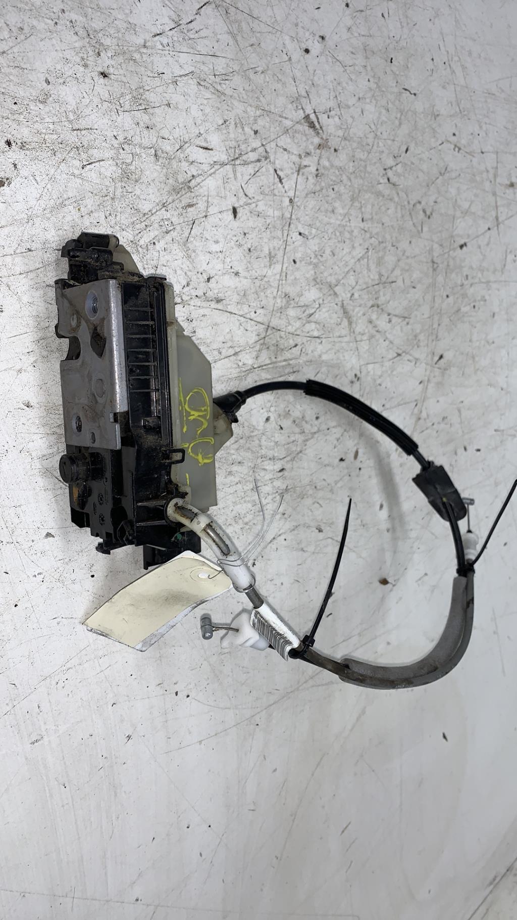 Serrure avant droit CITROEN C4 2 PHASE 1 Diesel - 1