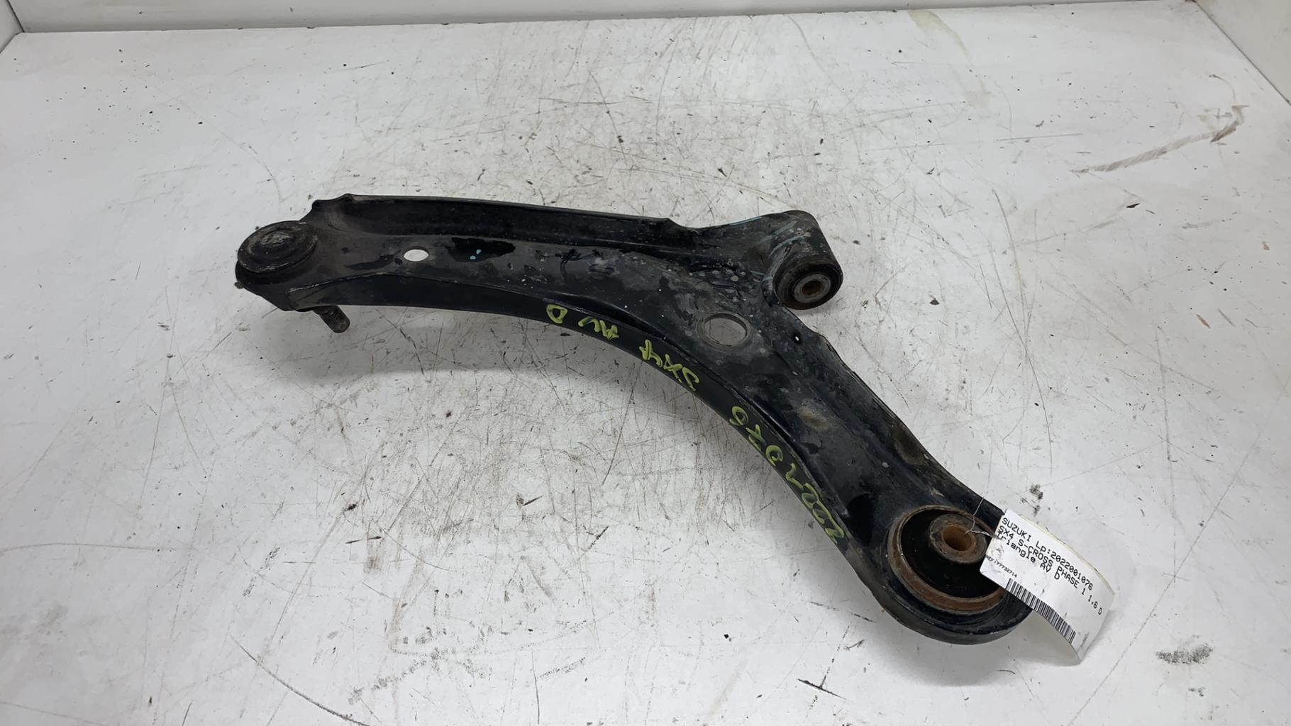 Triangolo anteriore destro SUZUKI SX4 2 S-CROSS PHASE 1 Diésel - 1