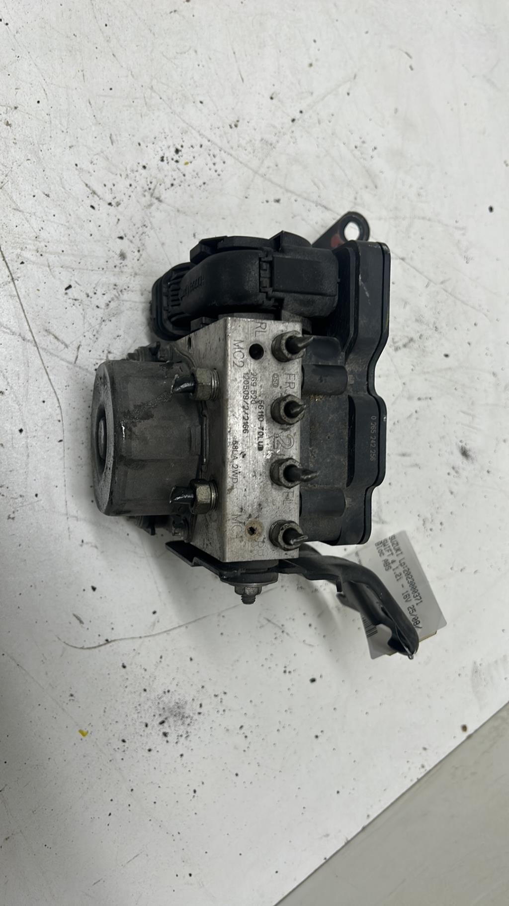 Blocco ABS (antibloccaggio freni) SUZUKI SWIFT 4 Gasolina - 1