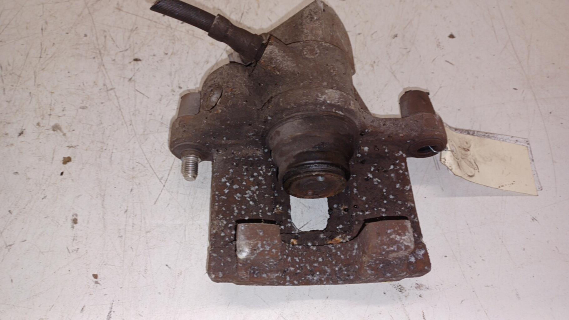 Pinza freni posteriore destra FORD FOCUS 3 PHASE 1 Gasolina - 1
