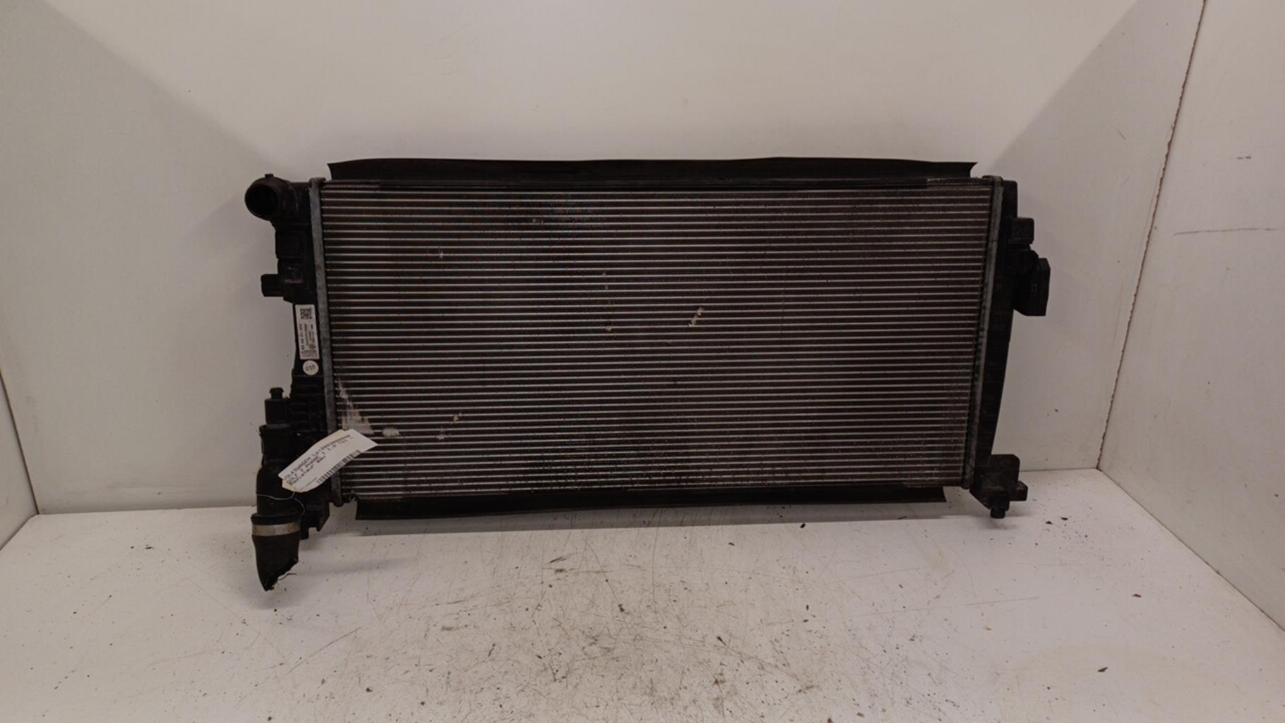 Radiateur eau VOLKSWAGEN GOLF 7 PHASE 1 Essence - 1