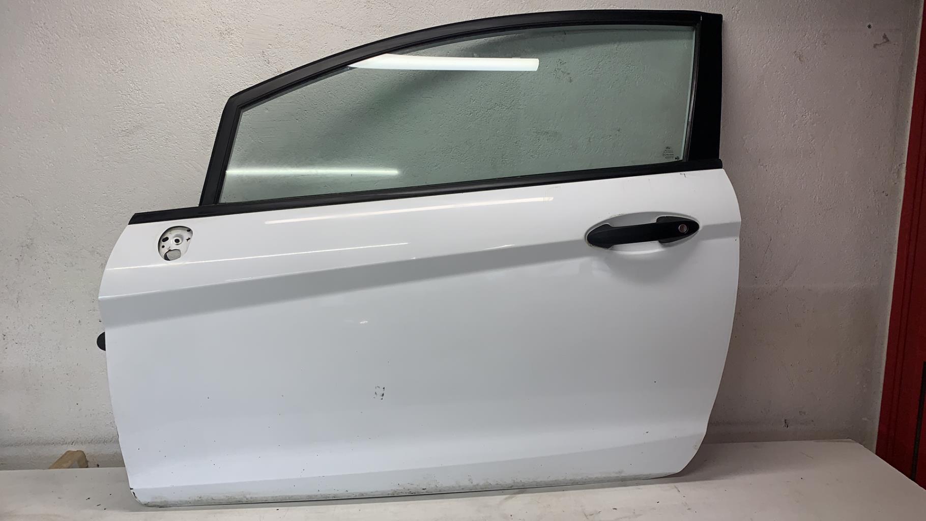 Portiera anteriore sinistra FORD FIESTA 6 PHASE 1 Diésel - 1