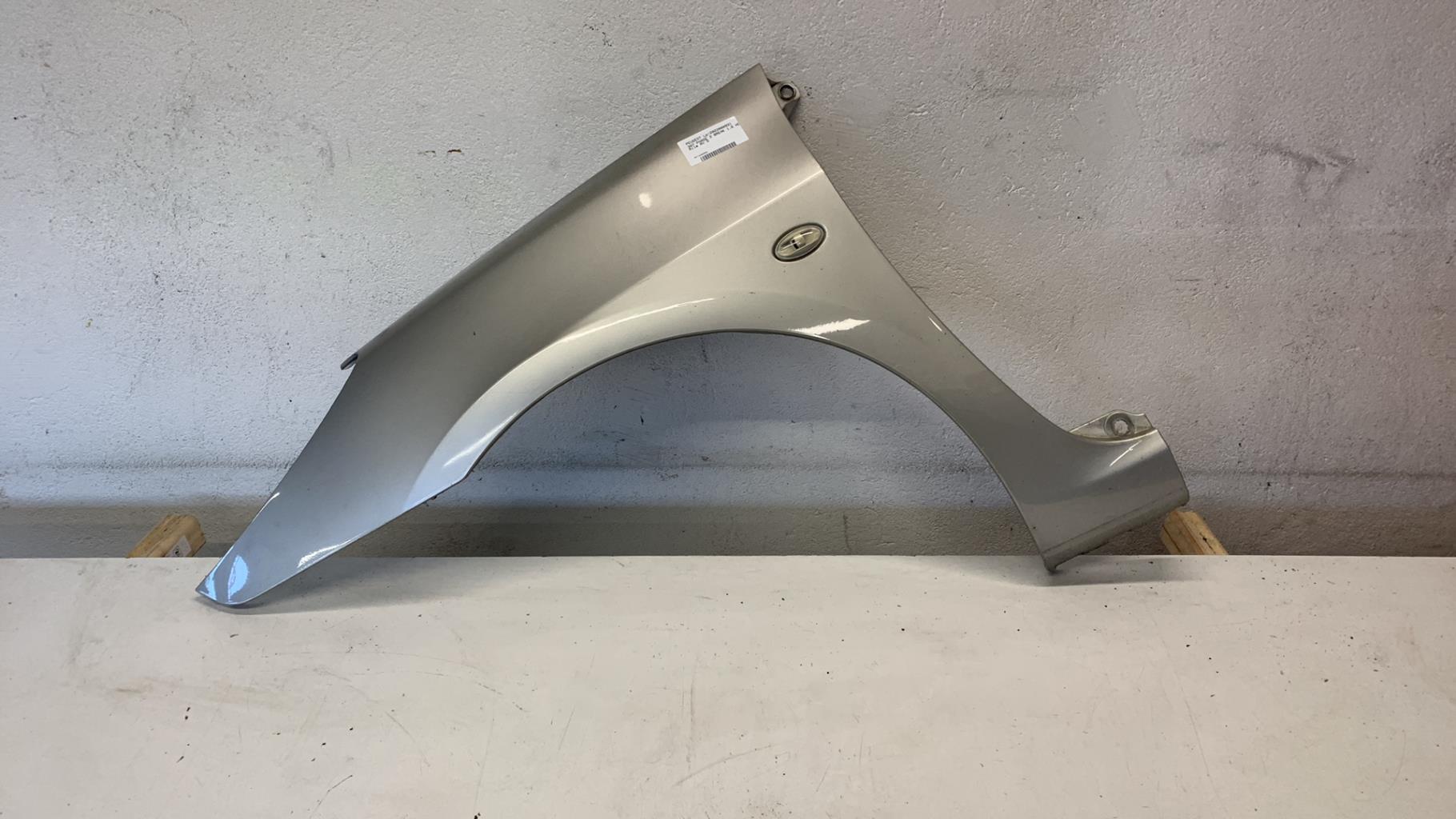 Parafango anteriore sinistro PEUGEOT 307 PHASE 2 BREAK Diésel - 1
