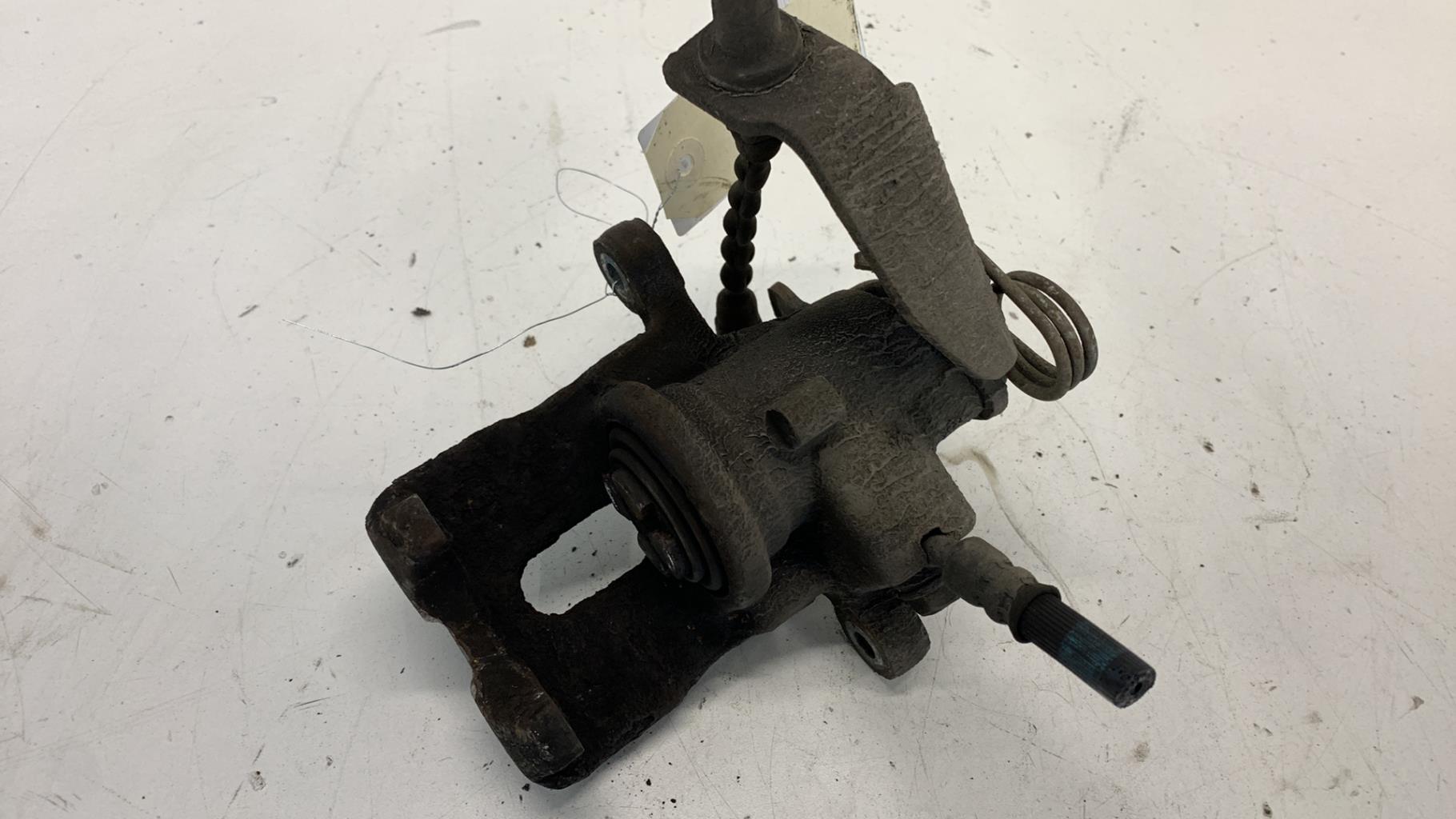 Pinza freni posteriore sinistra HONDA CIVIC 8 PHASE 2 Diésel - 1