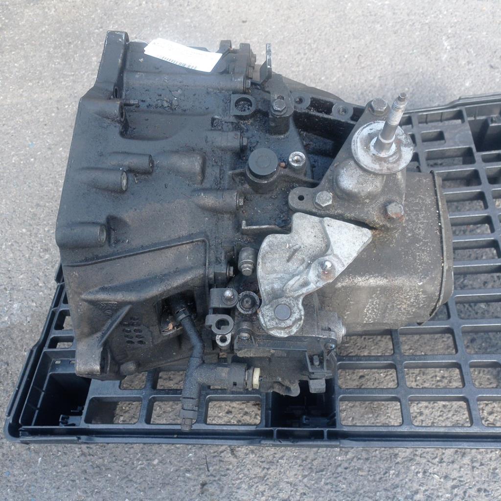 Boite de vitesses CITROEN C4 2 PHASE 1 Diesel - 1