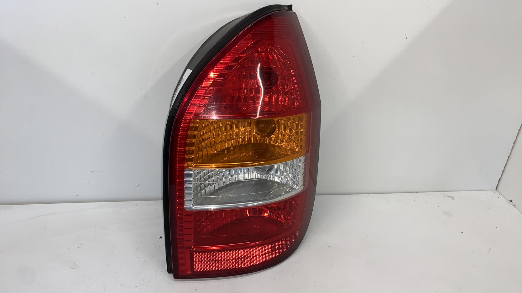 Fanale posteriore principale destro (luci) OPEL ZAFIRA A PHASE 1 Gasolina - 1