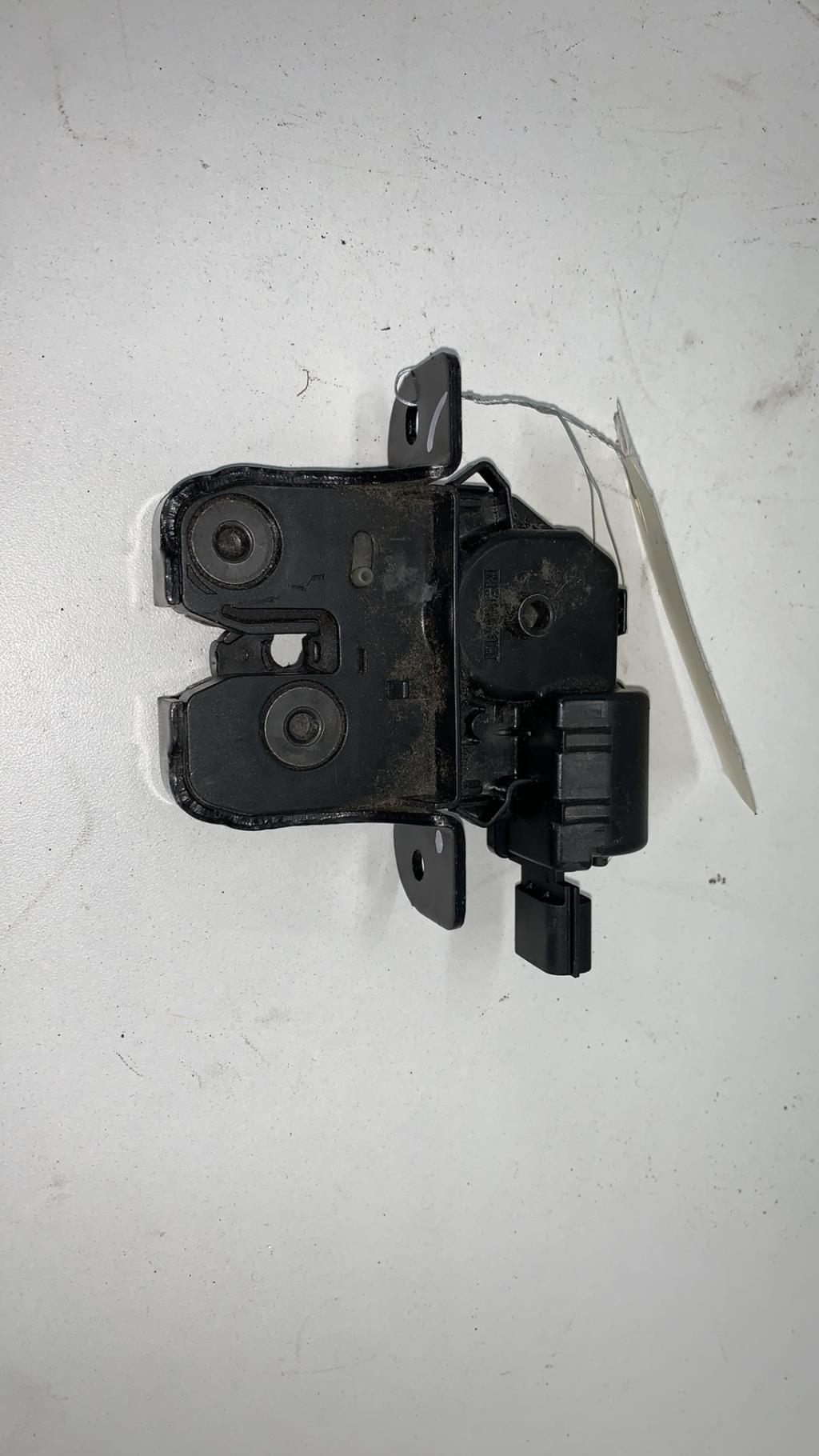 Serratura portellone posteriore RENAULT GRAND SCENIC 3 PHASE 1 Gasolina - 1