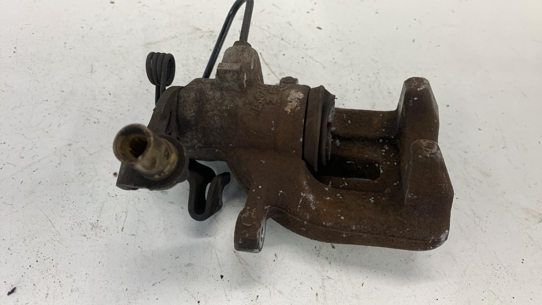 Pinza freni posteriore sinistra PEUGEOT 3008 1 PHASE 1 Gasolina - 1