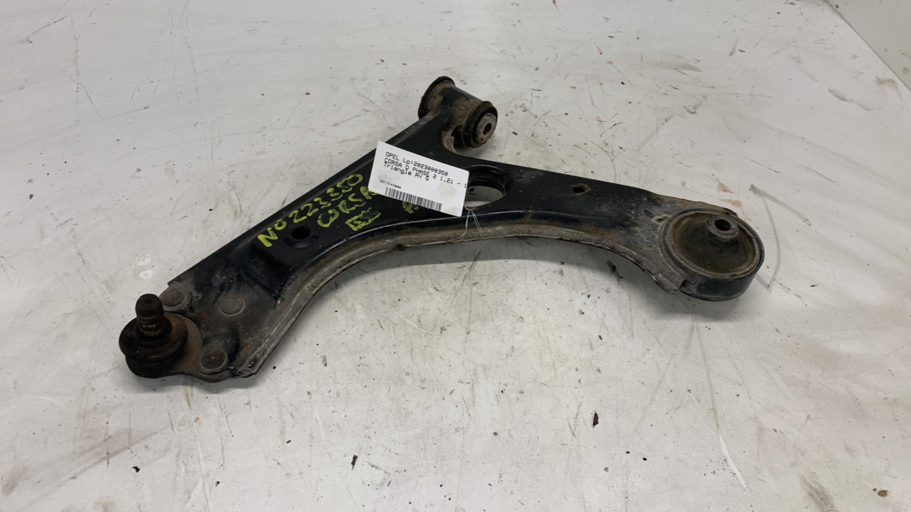 Triangle avant gauche OPEL CORSA D PHASE 2 Essence - 1