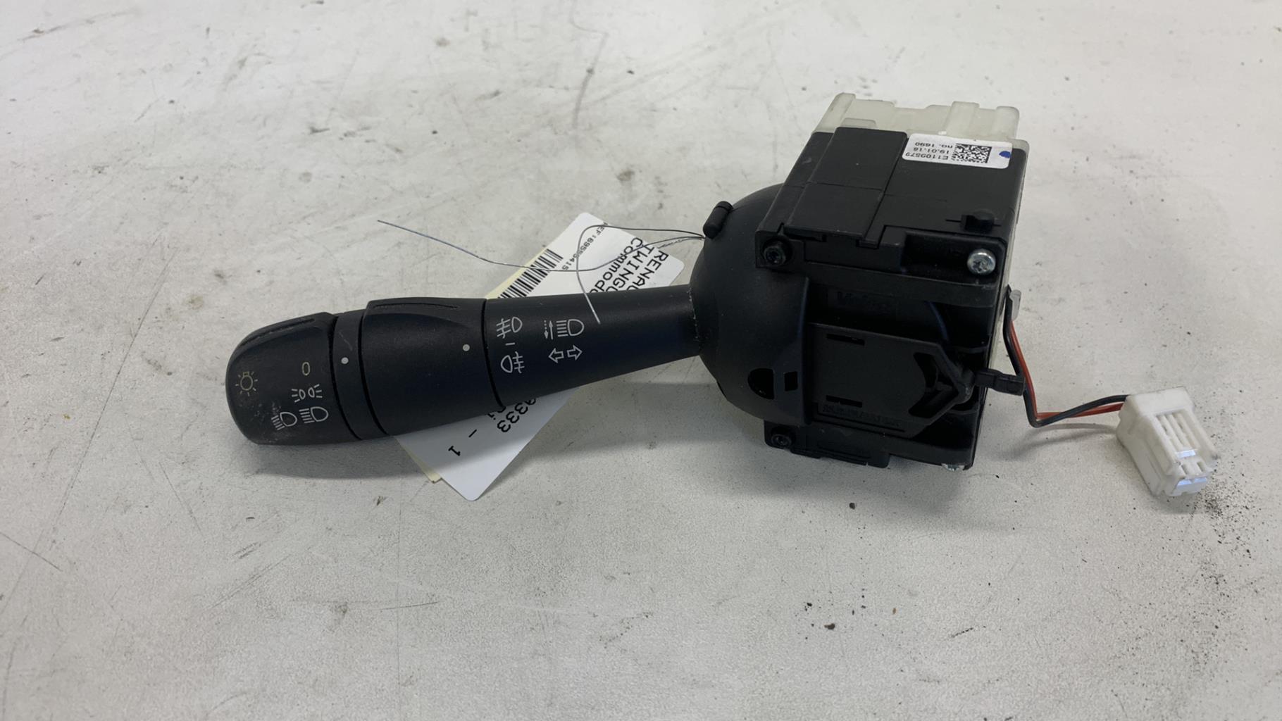 Commodo phare RENAULT TWINGO 3 PHASE 1 Essence - 1