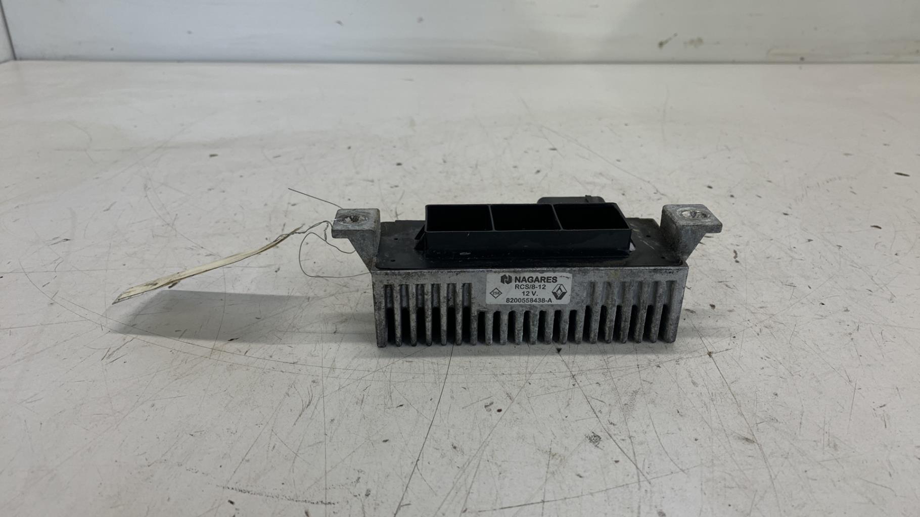 Boitier de prechauffage RENAULT MEGANE 3 PHASE 1 Diesel - 1