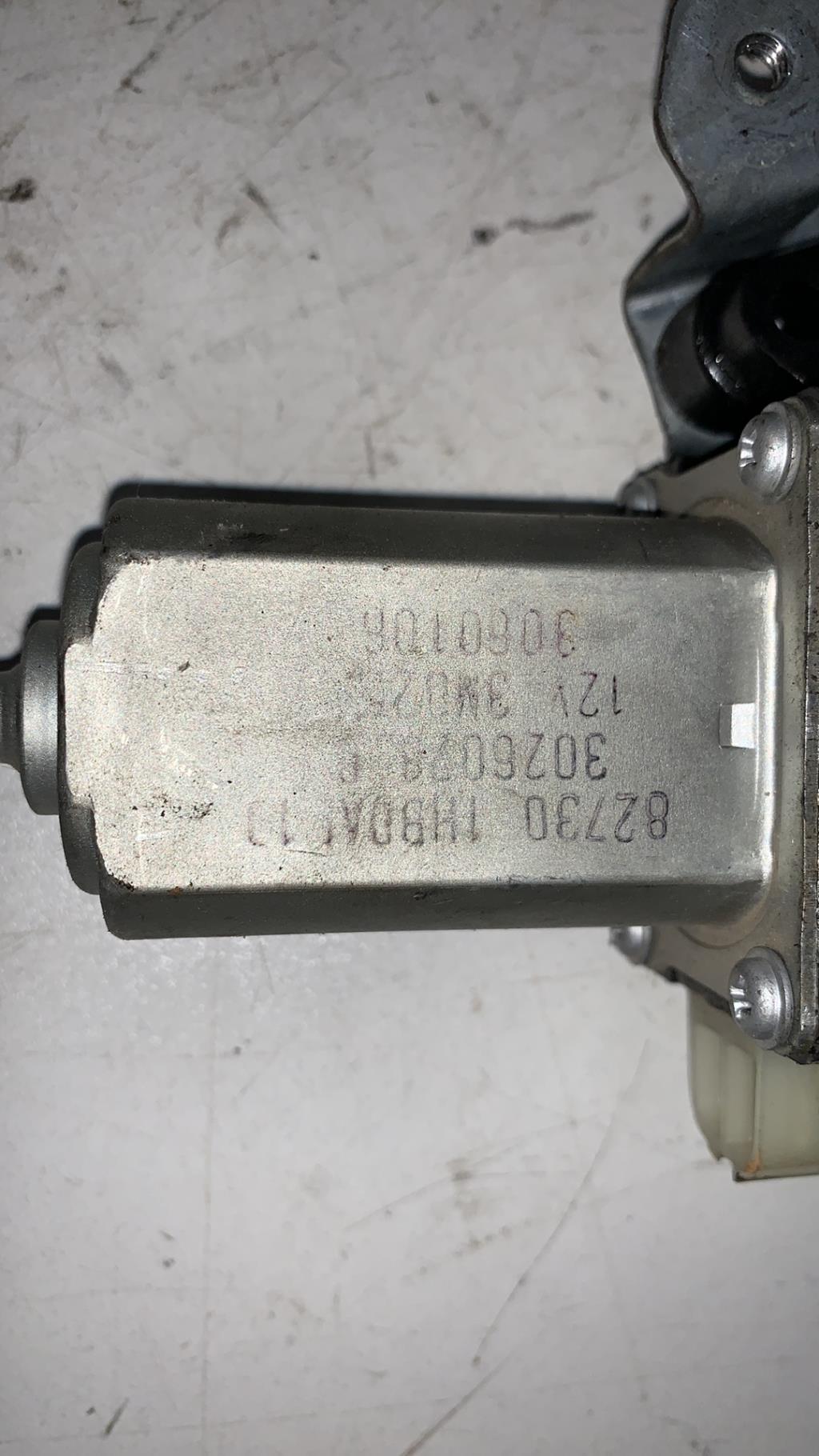 Alzacristalli elettrico anteriore destro NISSAN MICRA 4 PHASE 1 Gasolina - 1