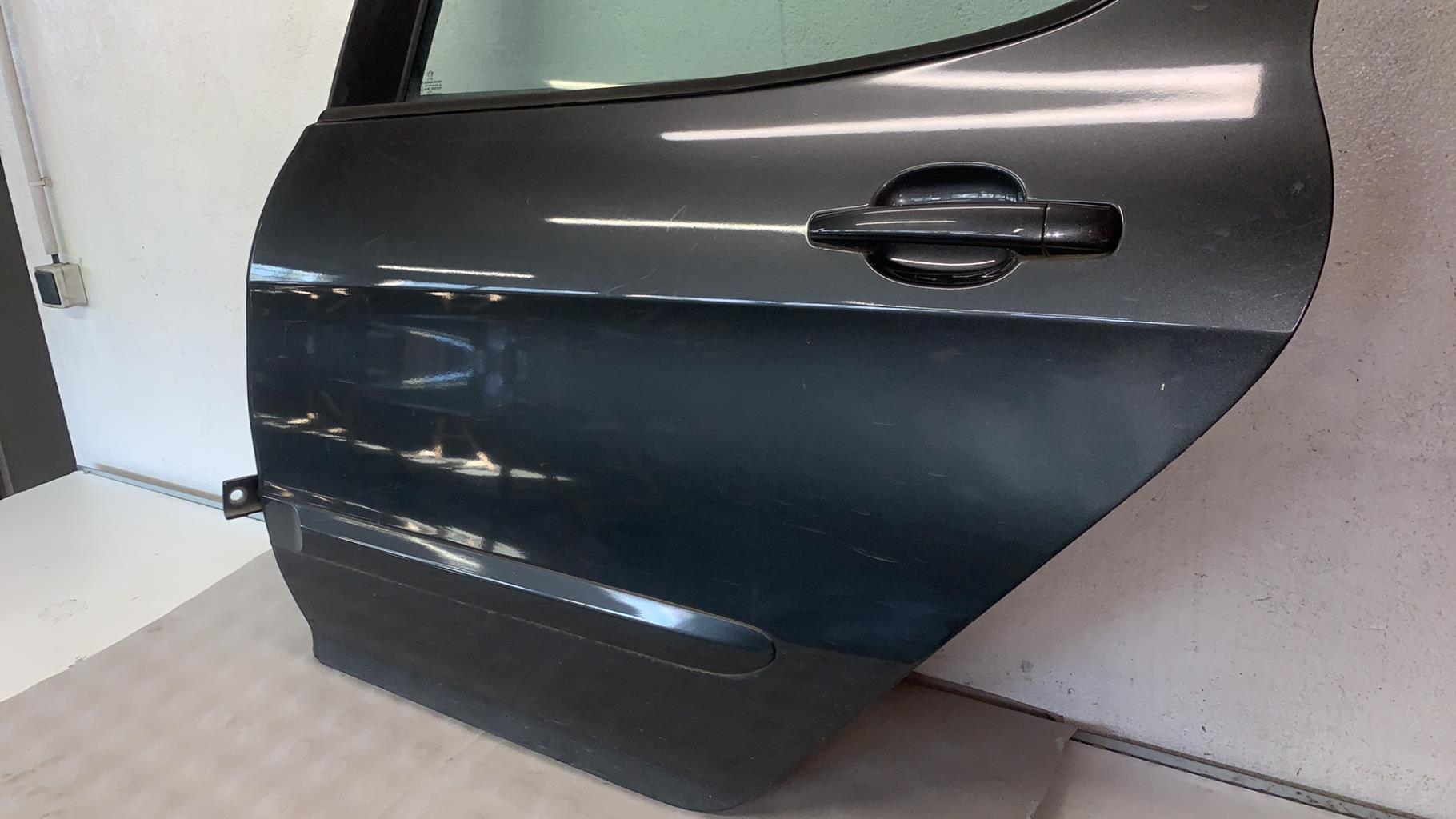 Portiera posteriore sinistra PEUGEOT 308 1 PHASE 1 Diésel - 1