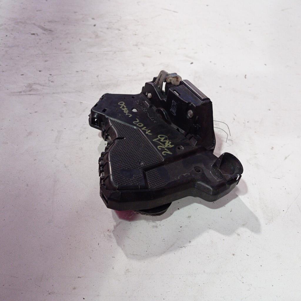 Serrure avant droit TOYOTA VERSO PHASE 1  - 1