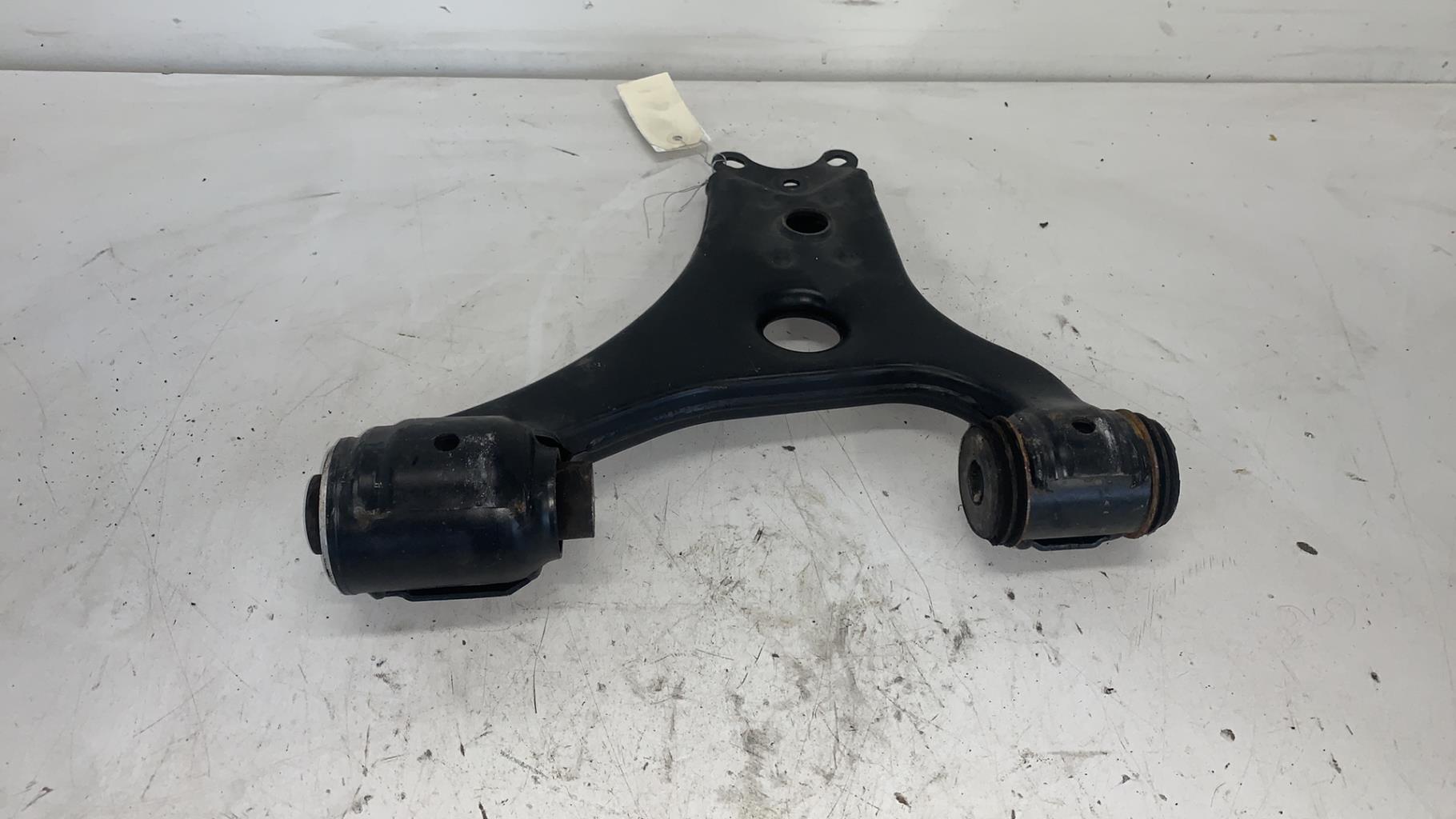 Triangolo anteriore sinistro MERCEDES CLASSE B 245 PHASE 1 Diésel - 1