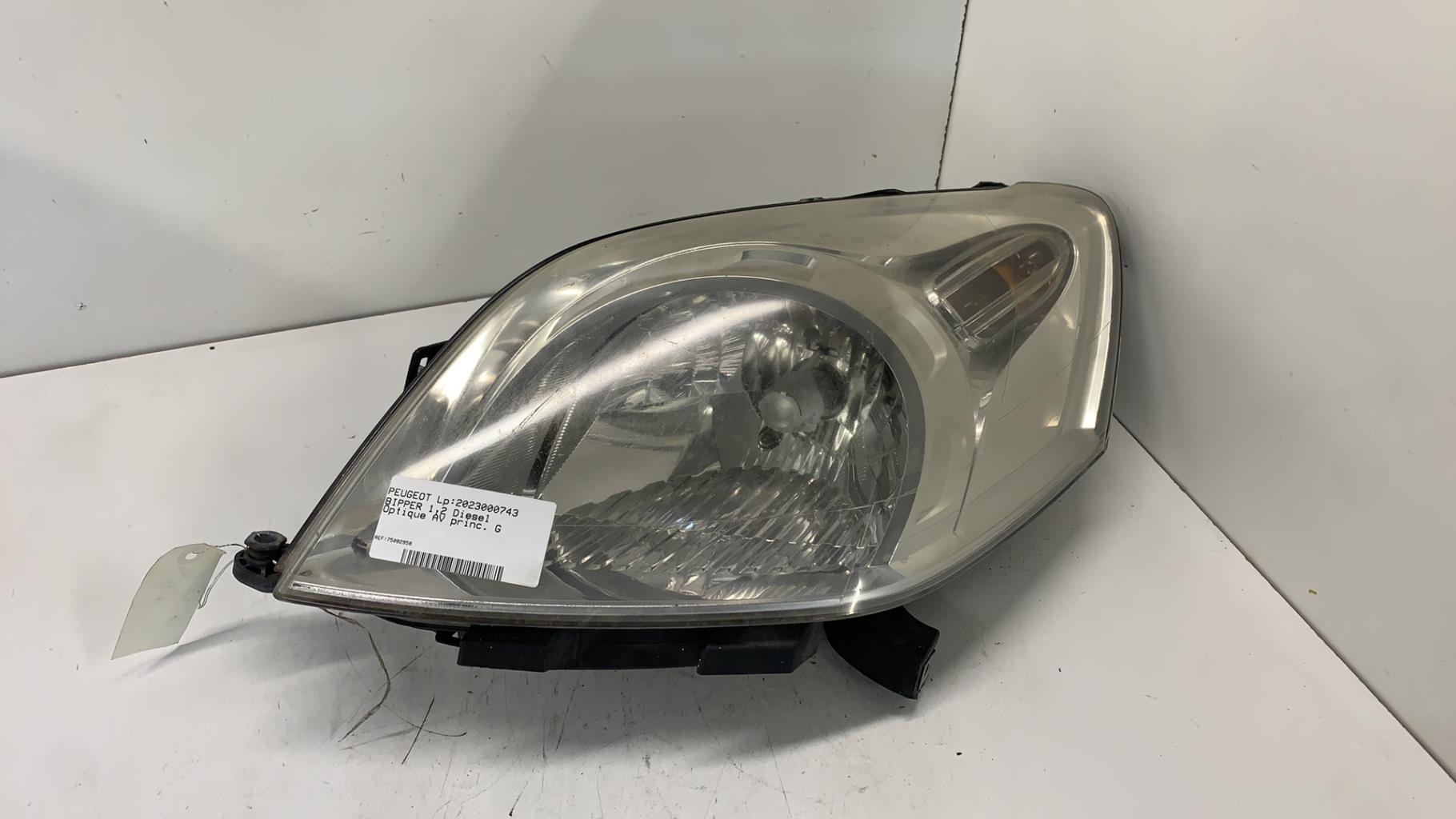 Gruppo ottico anteriore principale sinistro (luci)(faro) PEUGEOT BIPPER Diésel - 1