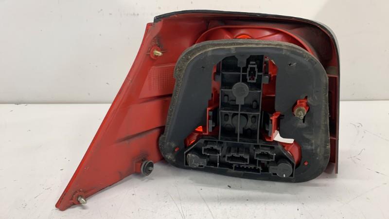 Fanale posteriore principale destro (luci) VOLKSWAGEN GOLF 4 Gasolina - 1