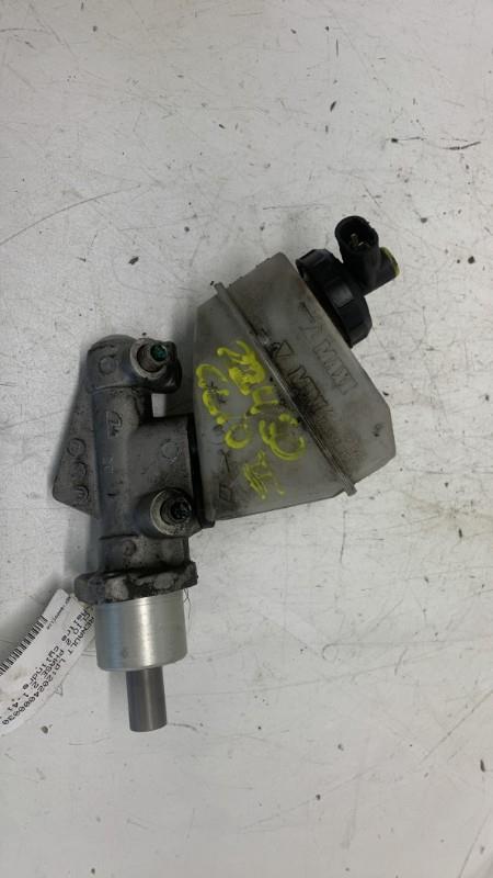 Maitre cylindre (freinage) RENAULT CLIO 2 PHASE 2 Essence - 1